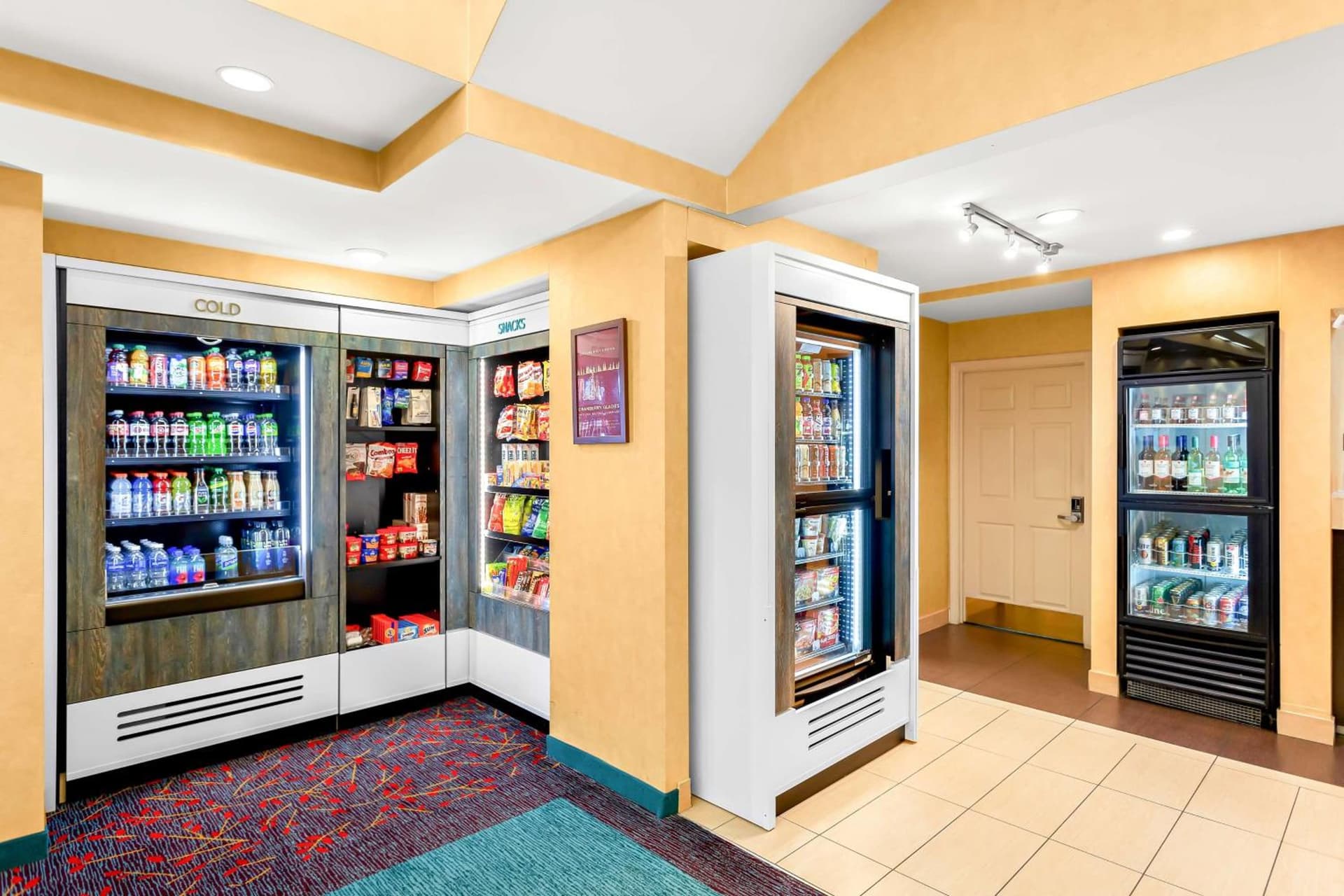 Sonesta ES Suites Charleston gallery photo in Charleston, WV — image 6