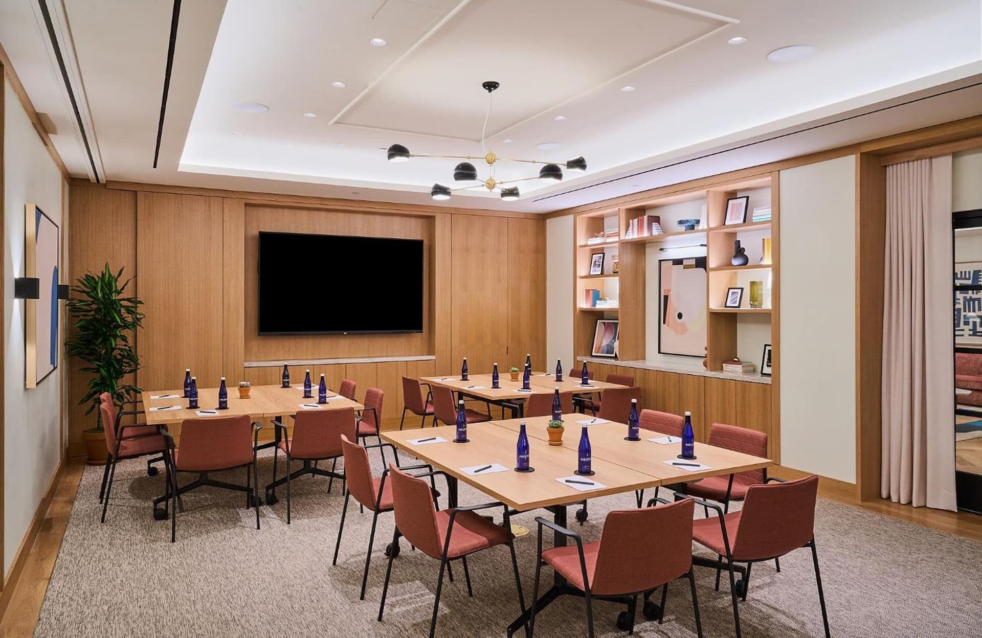 Park Terrace Hotel gallery photo in New York, NY — image 21