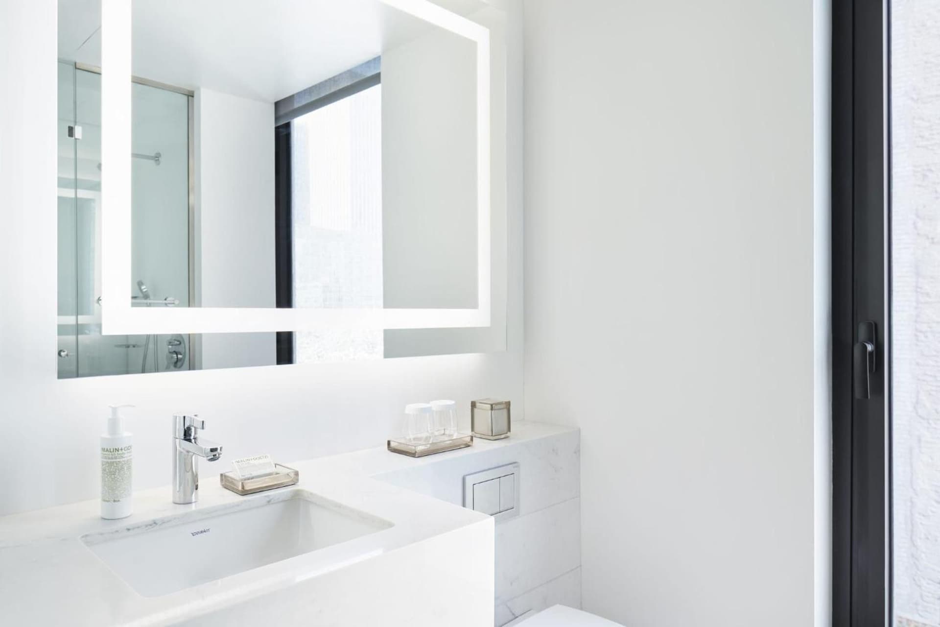 Park Terrace Hotel gallery photo in New York, NY — image 11