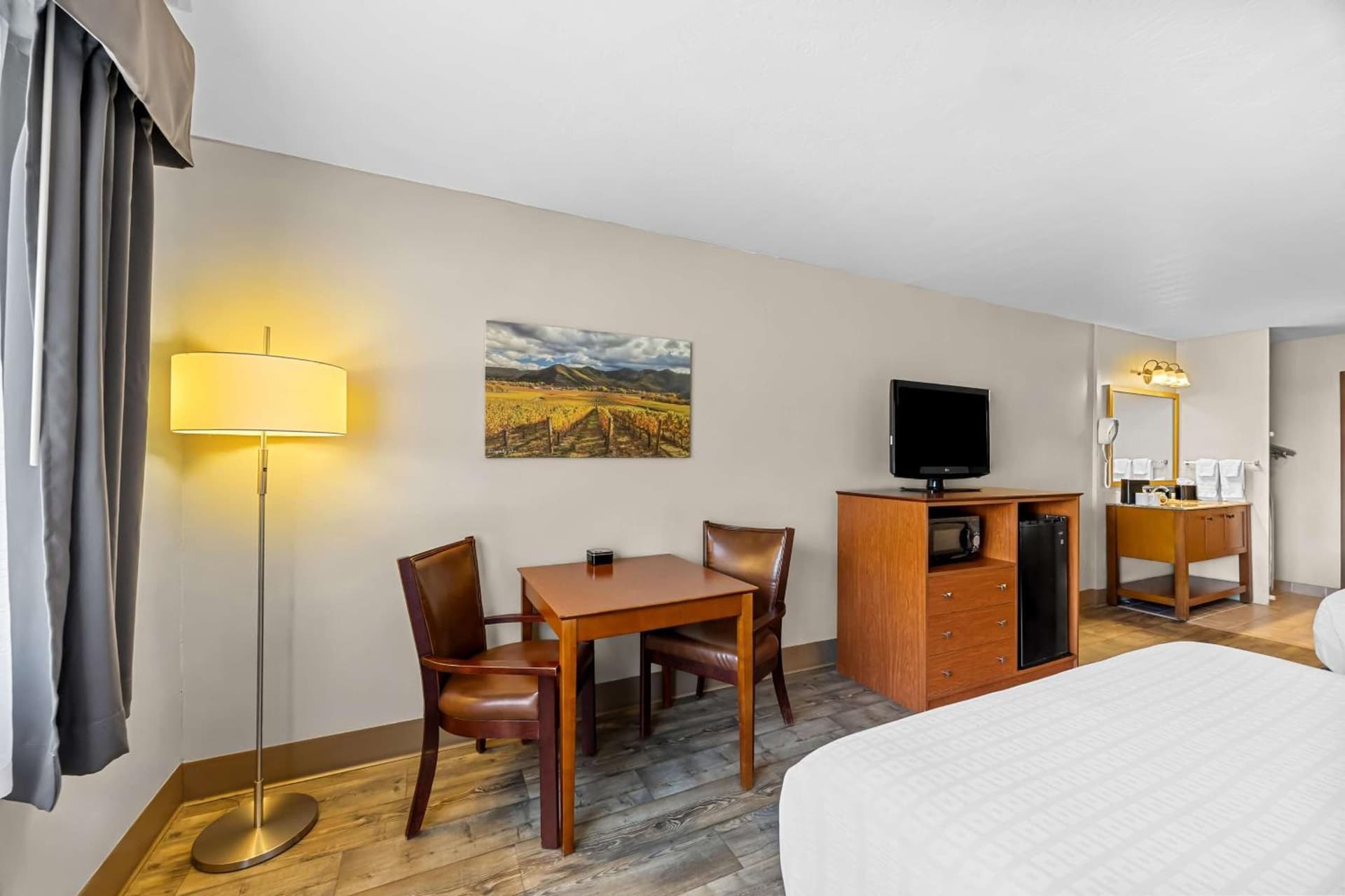 Best Western Inn at the Rogue gallery photo in Rogue River, OR — image 28