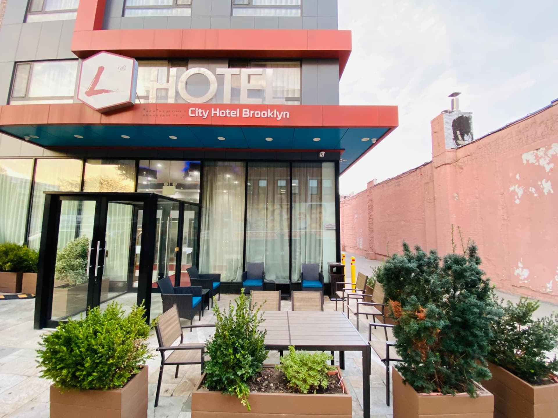 The L Hotel property views in Brooklyn, NY — gallery photo 3