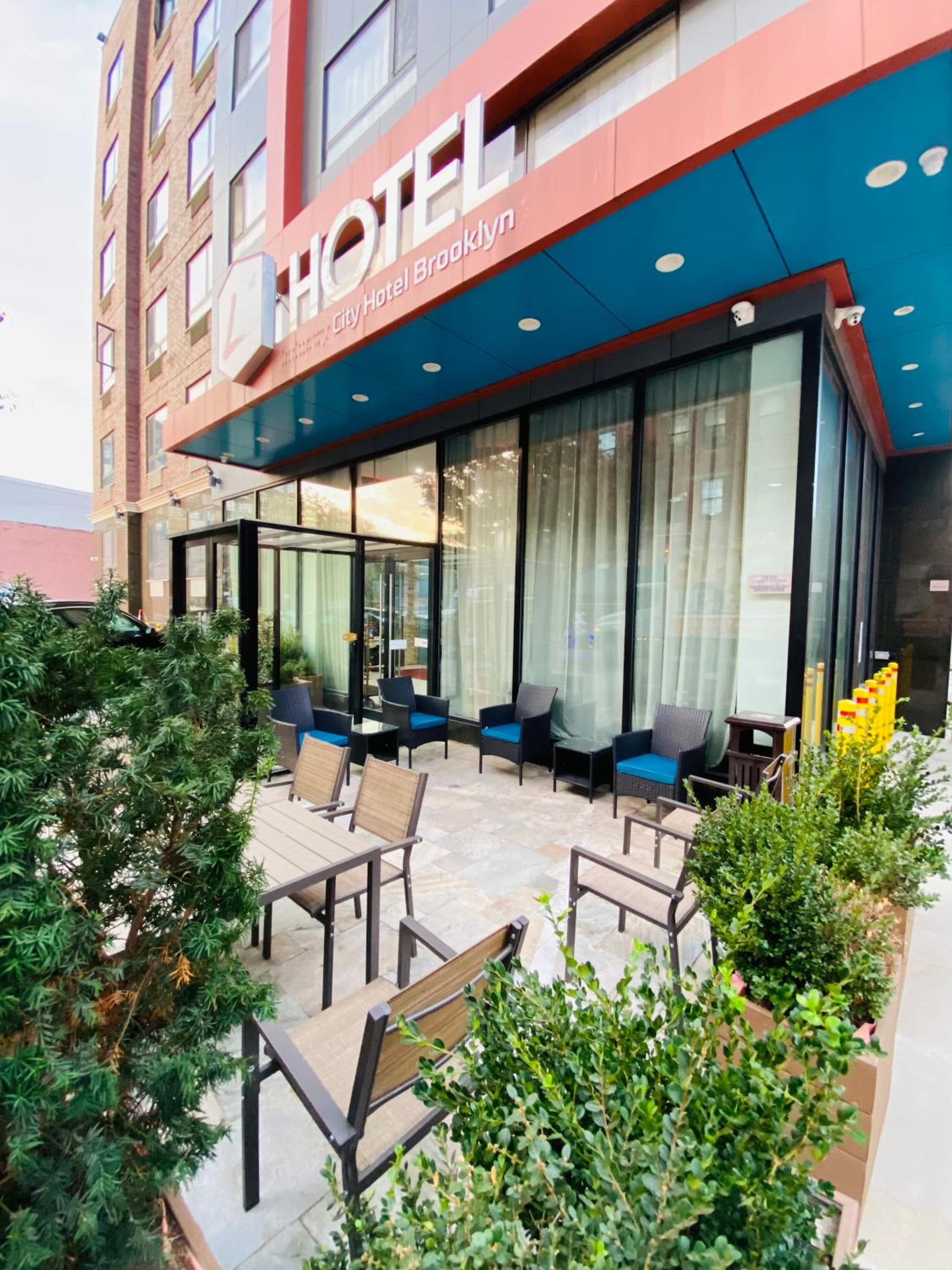 The L Hotel gallery photo in Brooklyn, NY — image 32