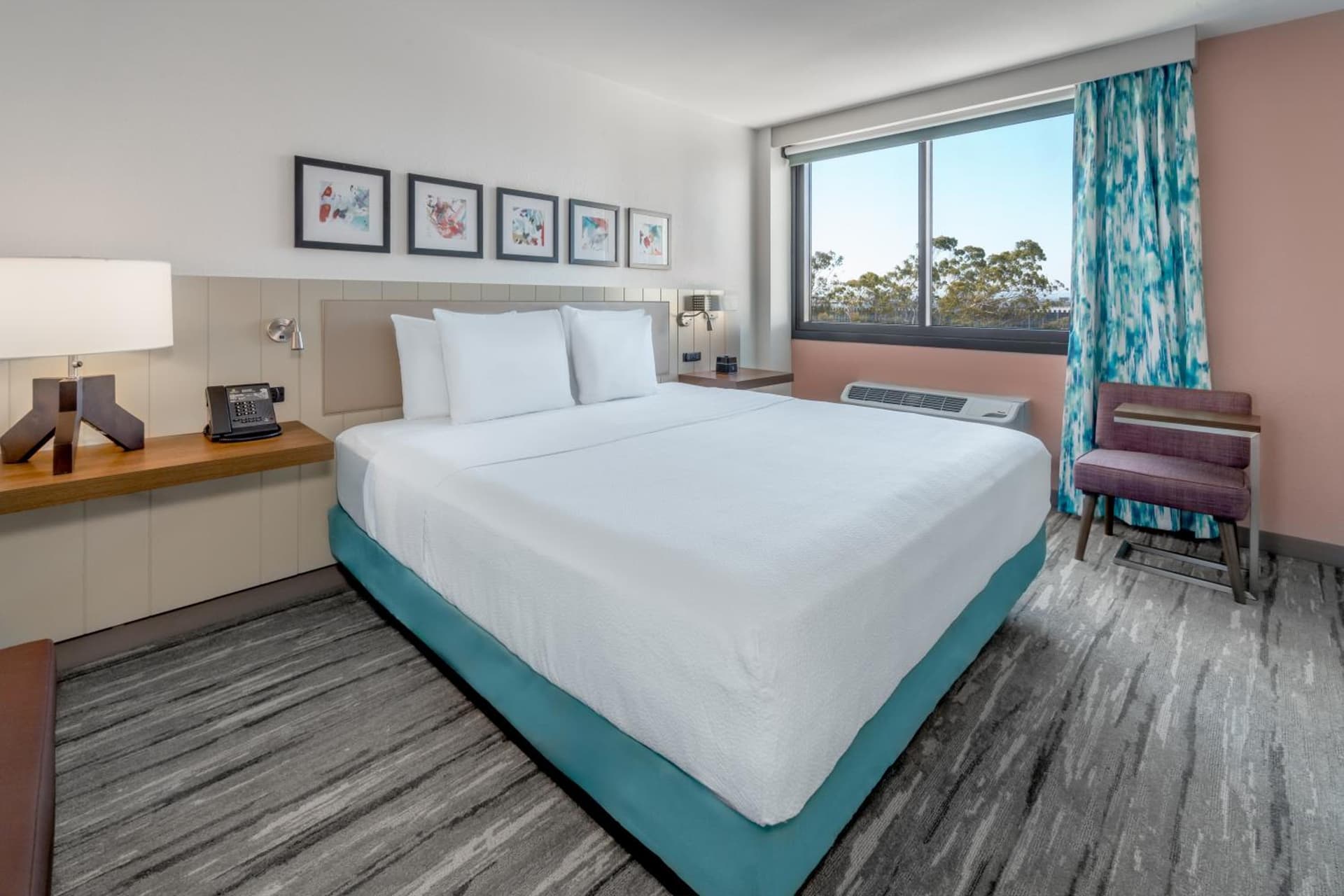 Hilton Garden Inn LAX Los Angeles Airport interior in Los Angeles, CA — gallery photo 2