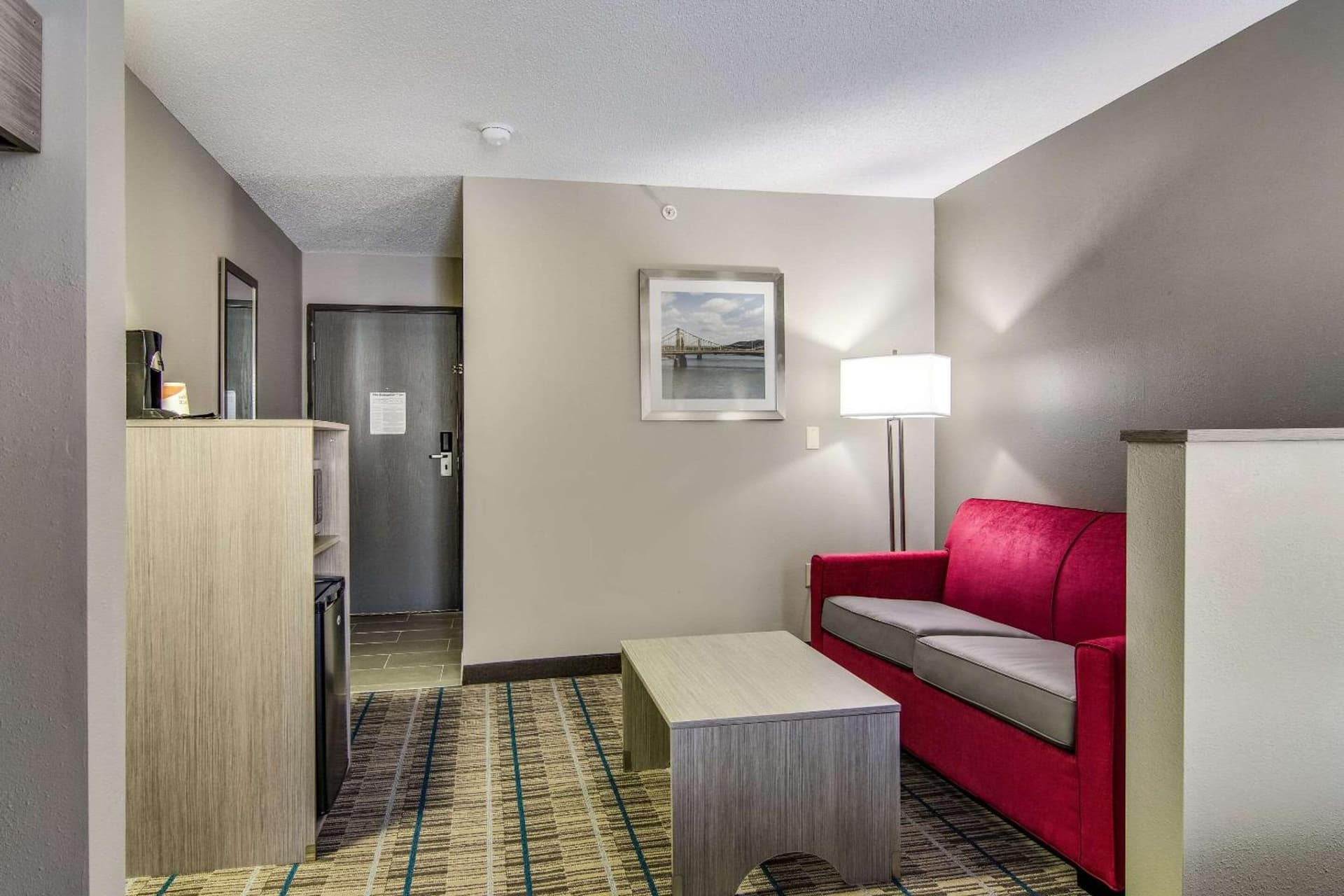 Quality Inn & Suites Grove City-Outlet Mall gallery photo in Grove City, PA — image 21