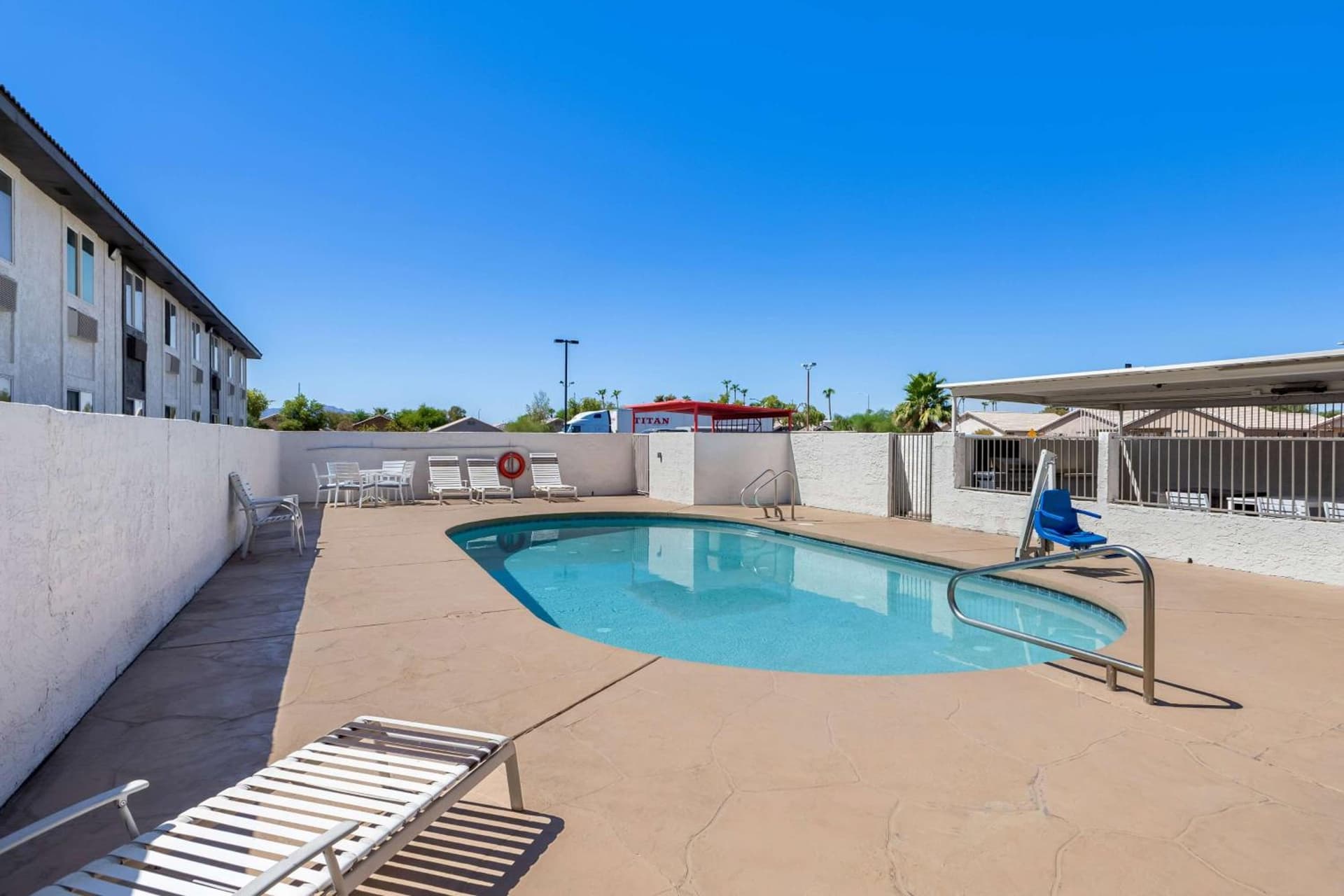 Super 8 by Wyndham Goodyear/Phoenix Area gallery photo in Goodyear, AZ — image 29