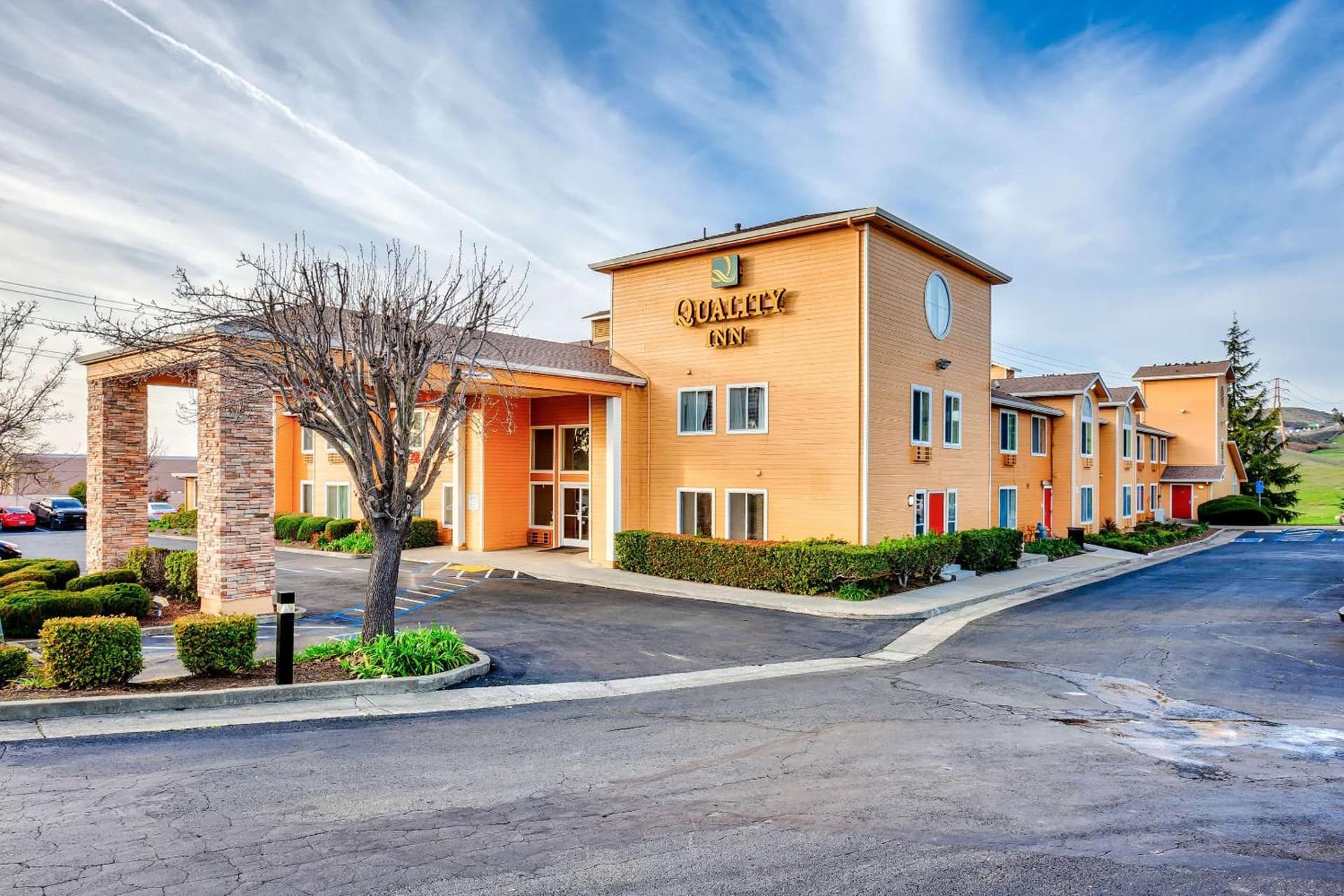 Quality Inn near Six Flags Discovery Kingdom-Napa Valley — hotel in Vallejo, California