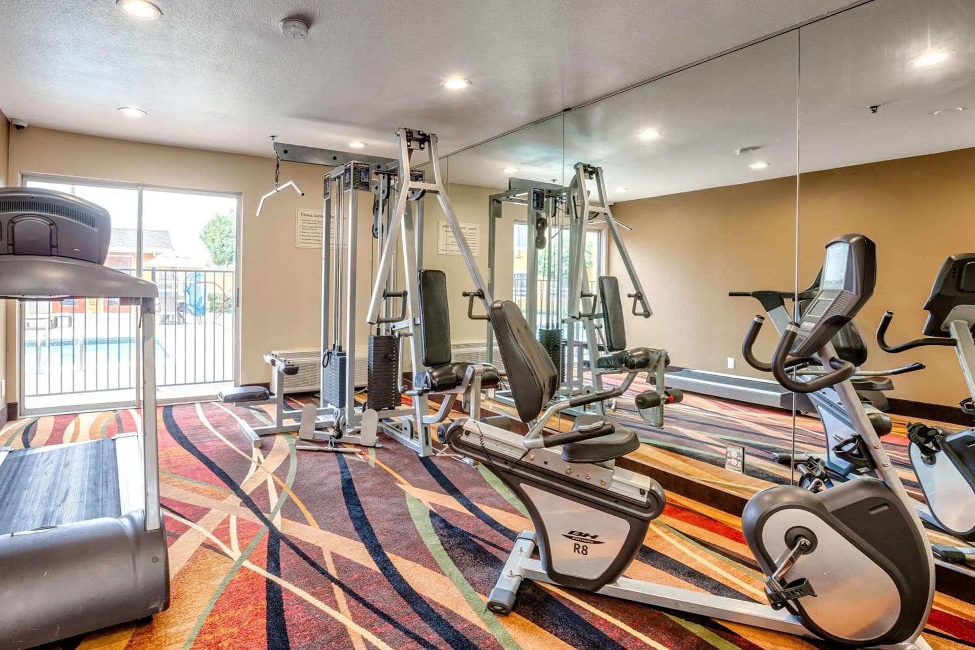 Quality Inn near Six Flags Discovery Kingdom-Napa Valley gallery photo in Vallejo, CA — image 22