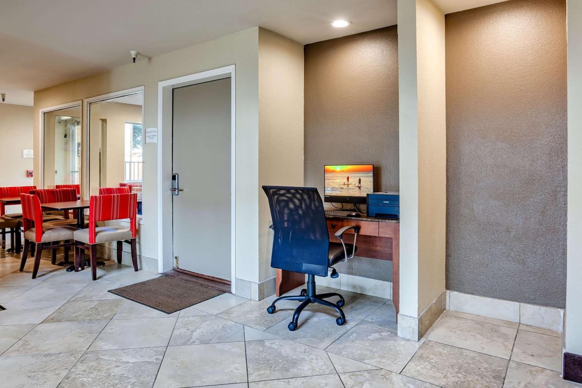 Quality Inn near Six Flags Discovery Kingdom-Napa Valley gallery photo in Vallejo, CA — image 14