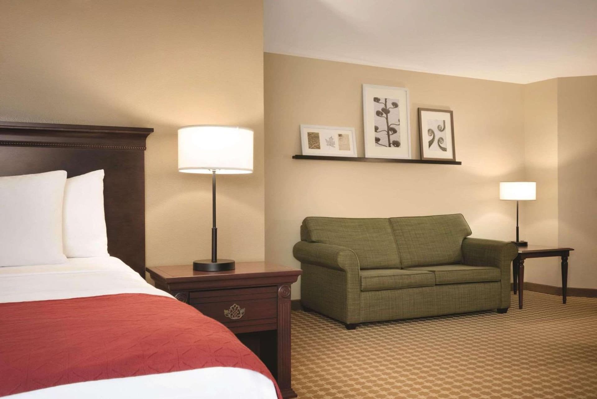 Country Inn & Suites by Radisson, Des Moines West, IA gallery photo in Clive, IA — image 38