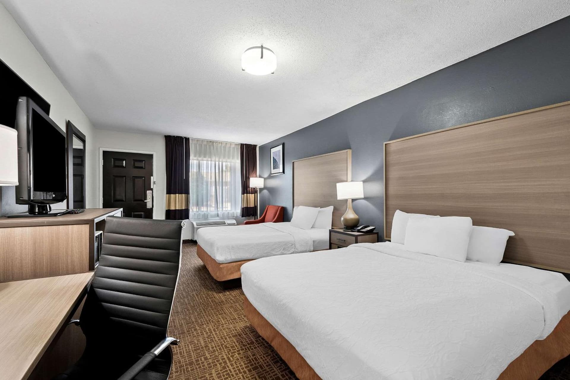 Quality Inn & Suites Fayetteville I-95 gallery photo in Fayetteville, NC — image 46