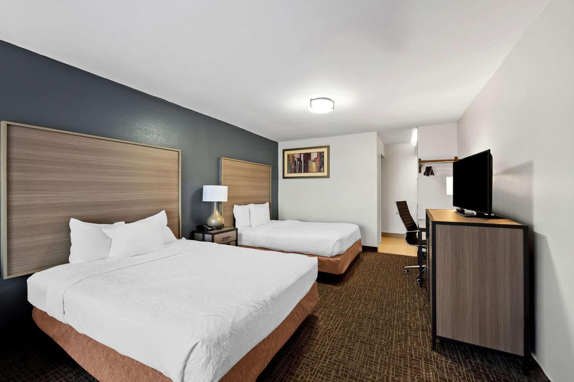 Quality Inn & Suites Fayetteville I-95 gallery photo in Fayetteville, NC — image 59
