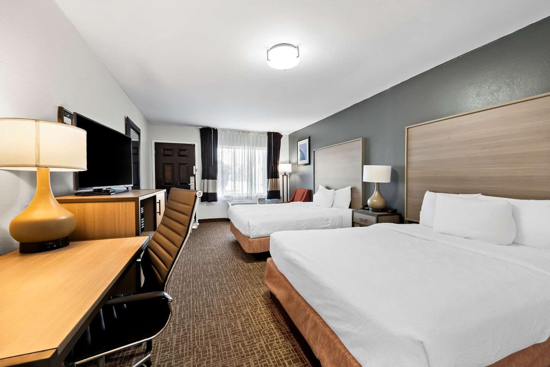 Quality Inn & Suites Fayetteville I-95 gallery photo in Fayetteville, NC — image 69