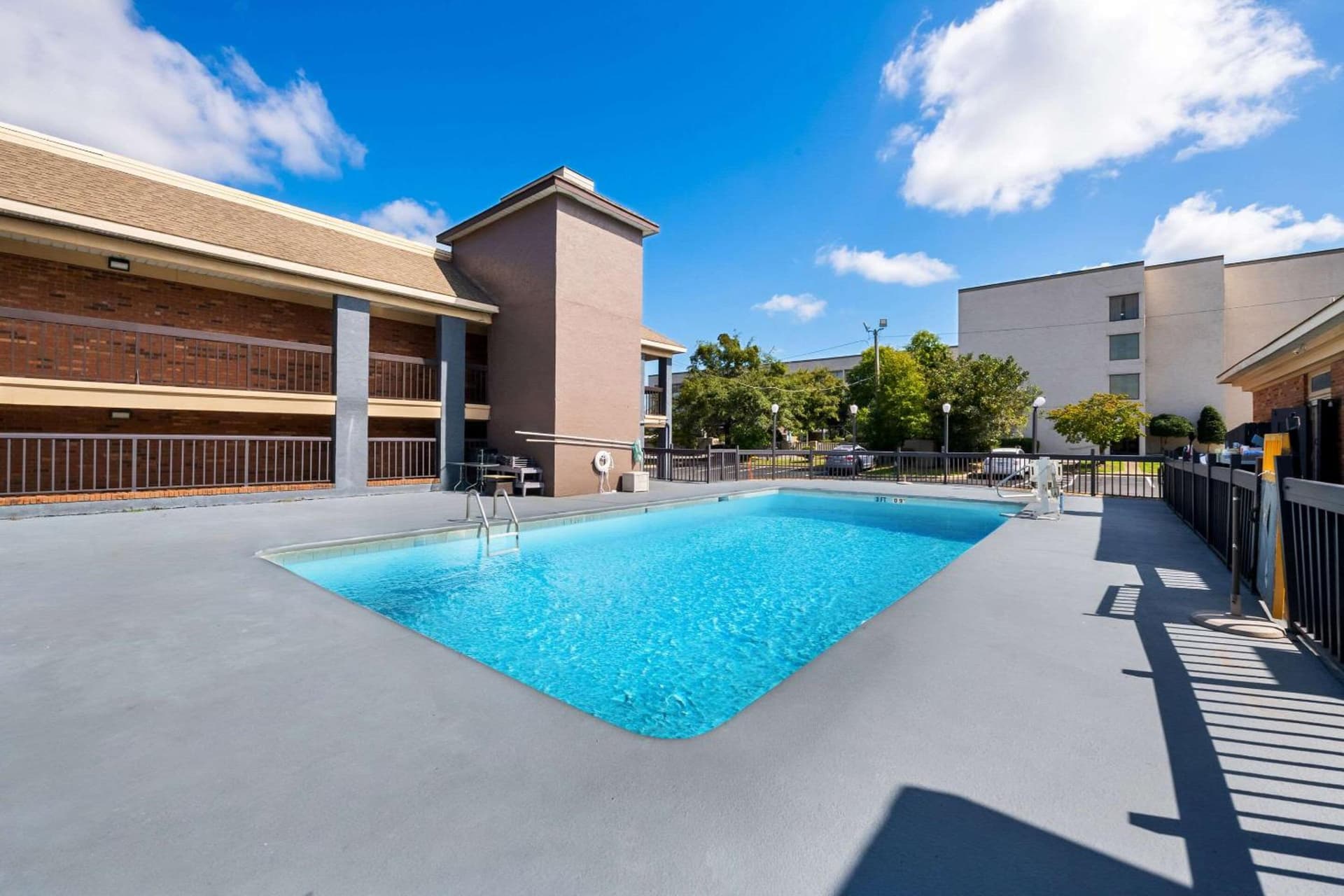 Quality Inn & Suites Fayetteville I-95 property views in Fayetteville, NC — gallery photo 3