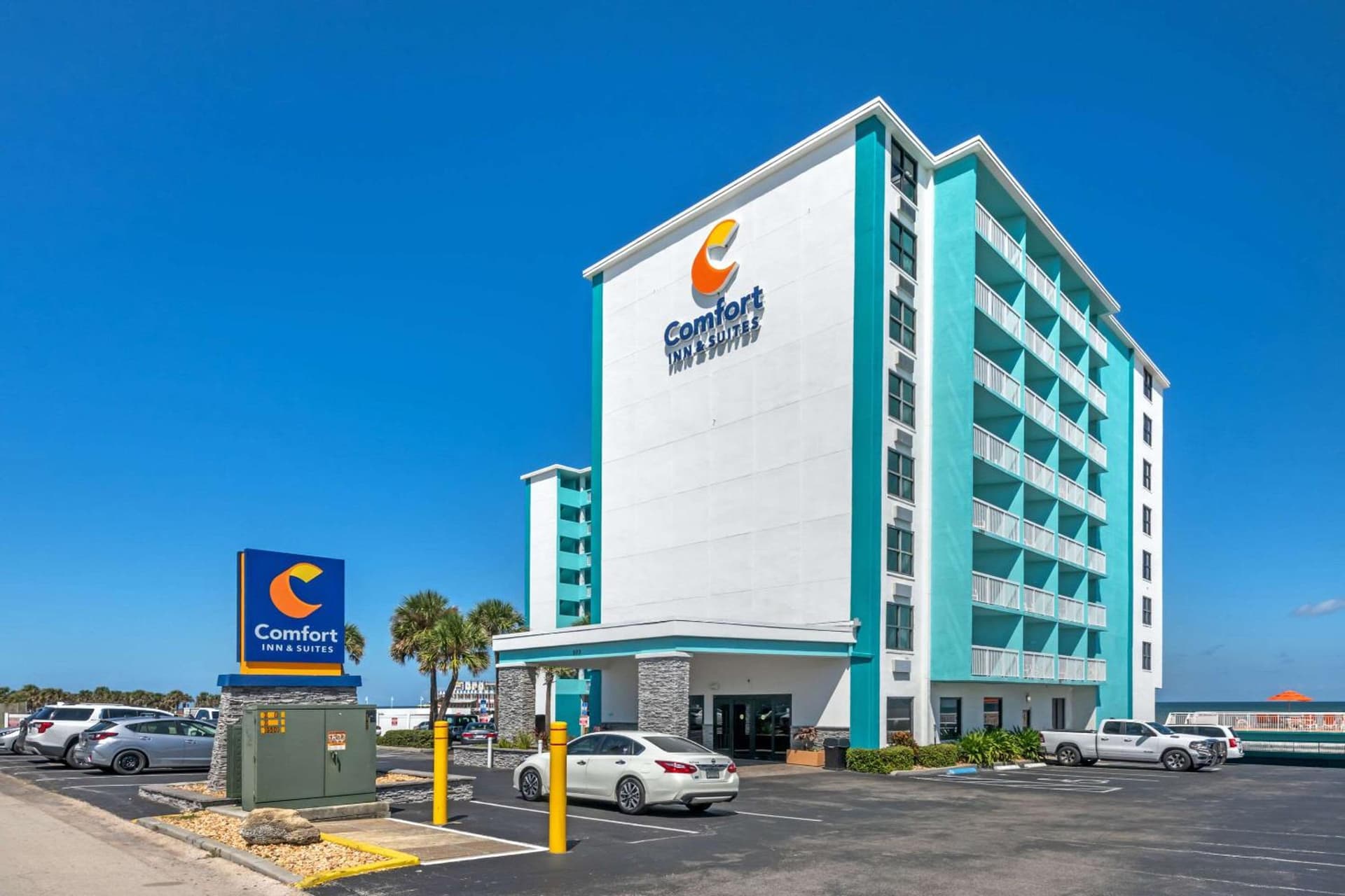 Comfort Inn & Suites Daytona Beach Oceanfront featured exterior or lobby in Daytona Beach, FL — similar hotel