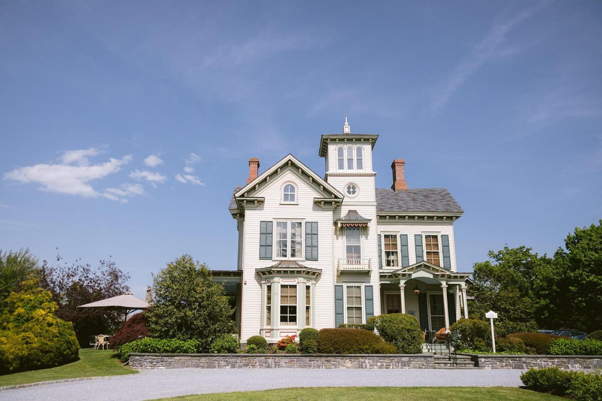 Jedediah Hawkins Inn exterior or lobby in Jamesport, NY — main listing photo