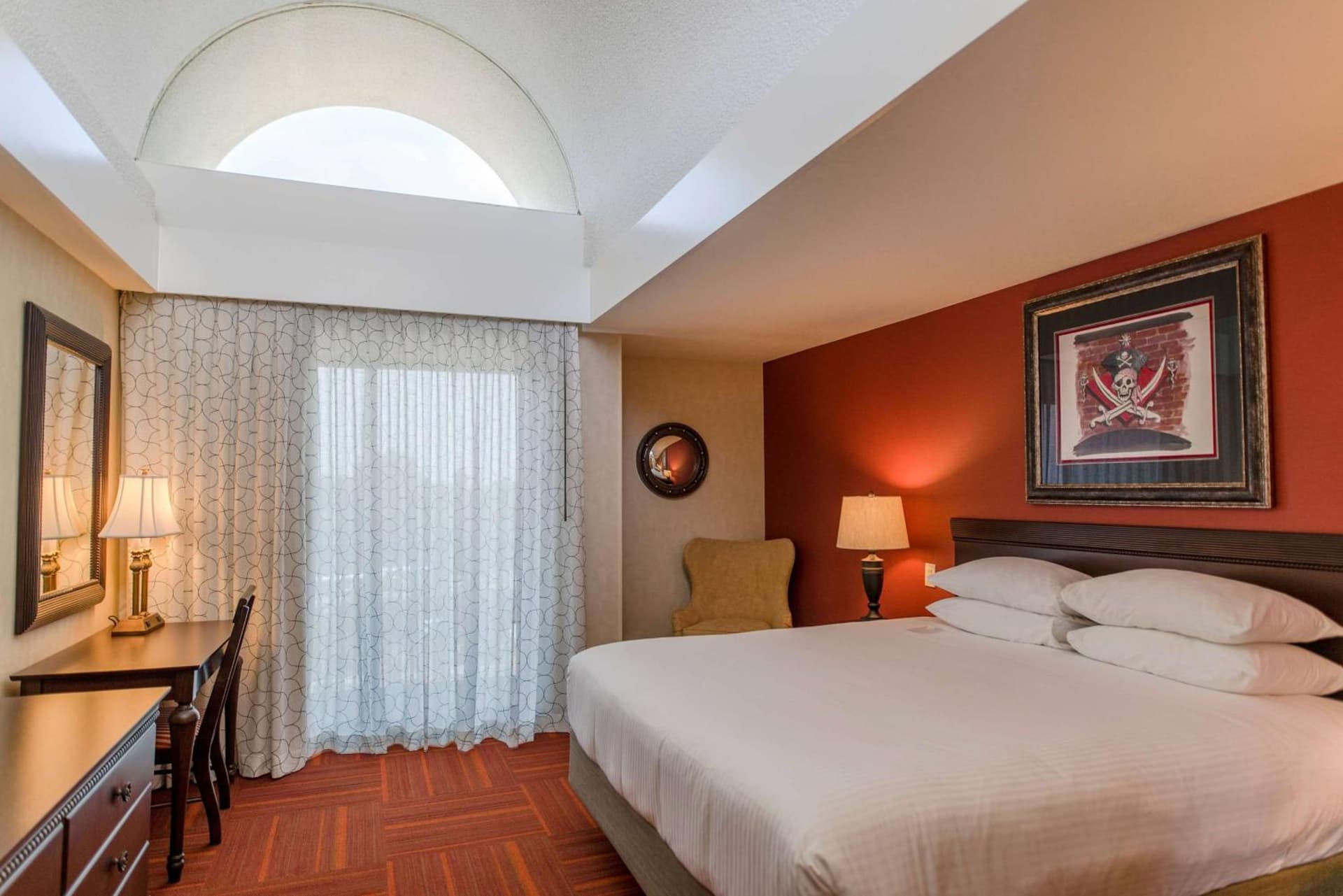 Howard Johnson by Wyndham Anaheim Hotel and Water Playground gallery photo in Anaheim, CA — image 128
