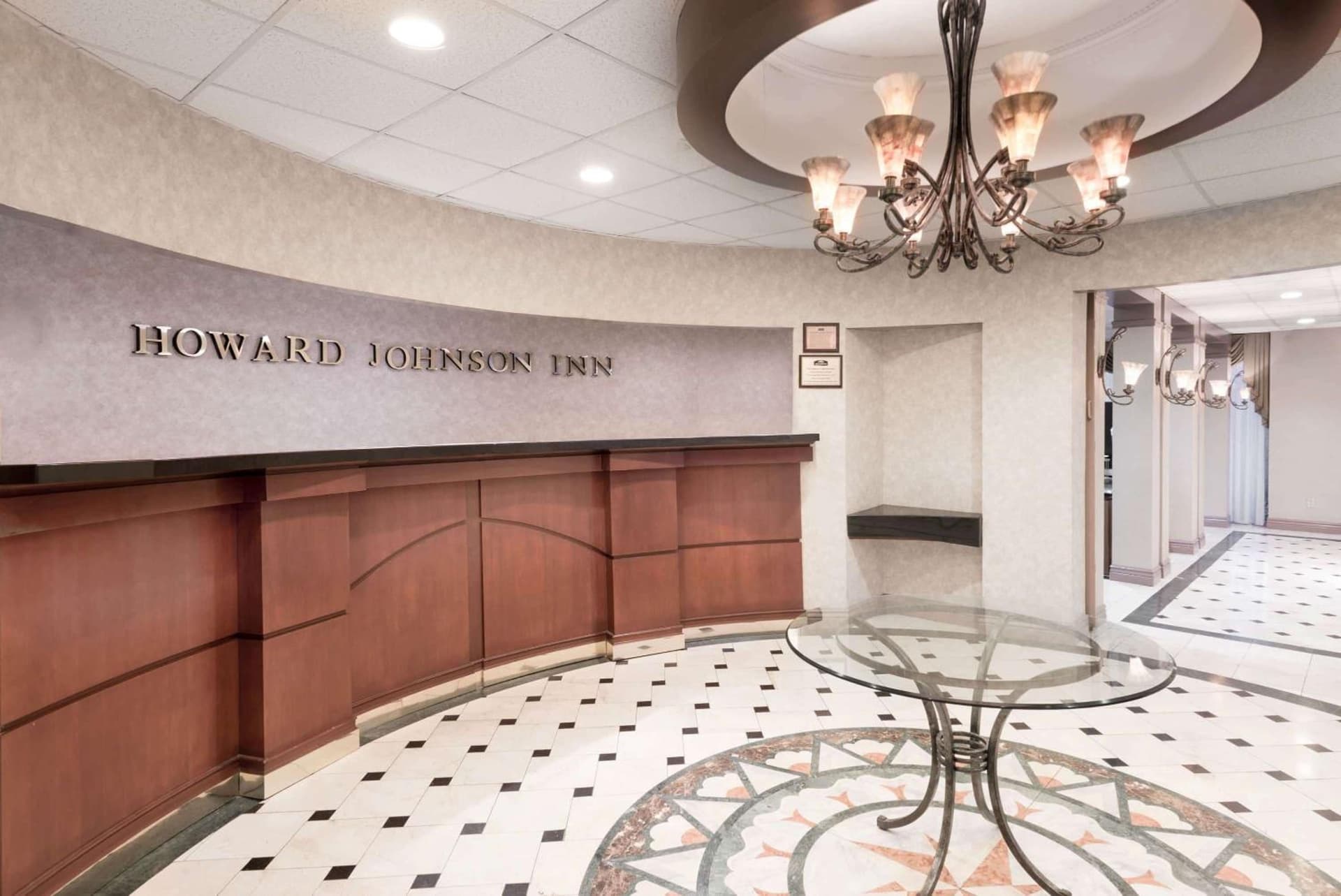 Howard Johnson by Wyndham Newburgh property views in Newburgh, NY — gallery photo 3
