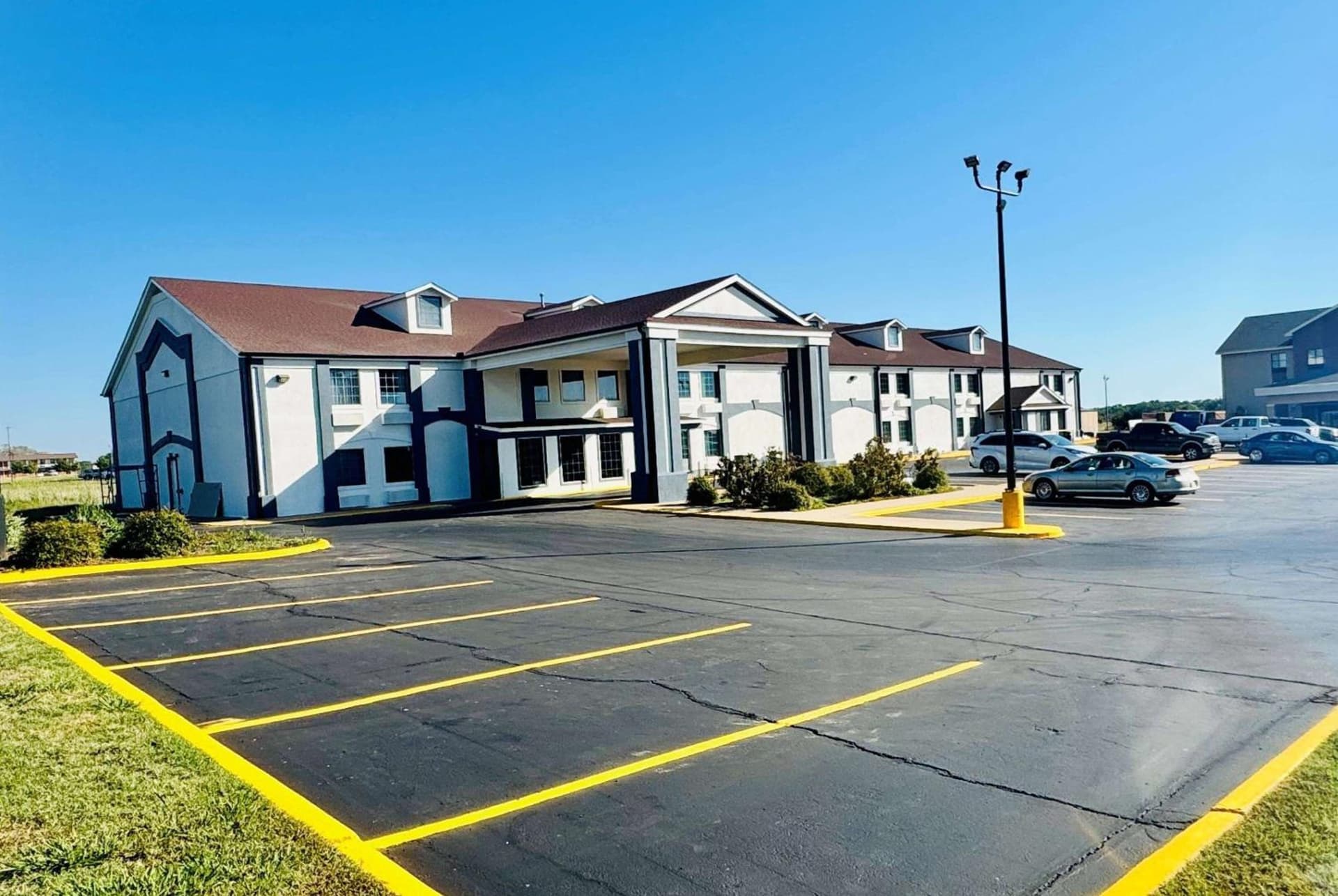 Days Inn by Wyndham Shawnee property views in Shawnee, OK — gallery photo 3
