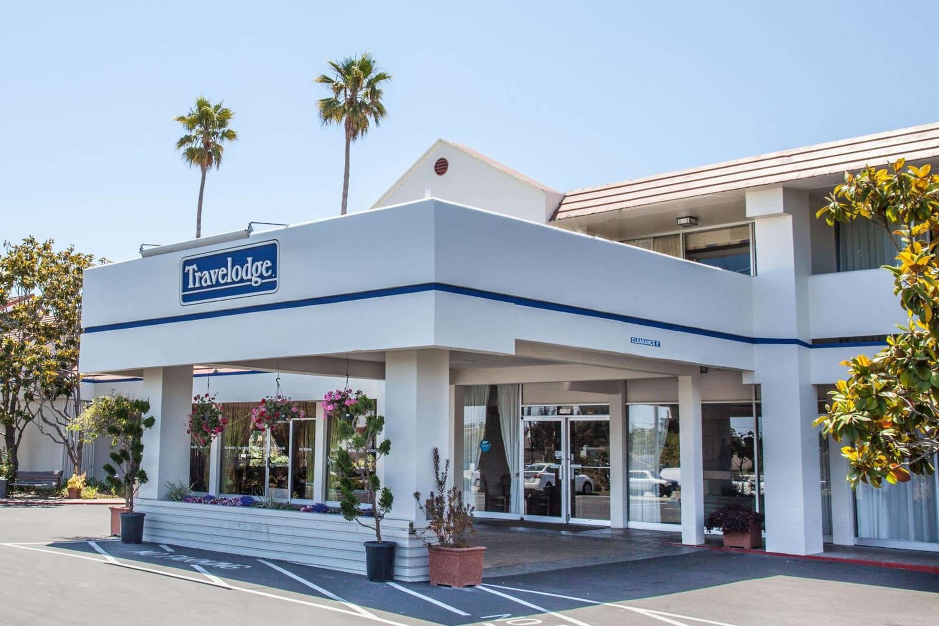 Travelodge by Wyndham Monterey Bay property views in Monterey, CA — gallery photo 3