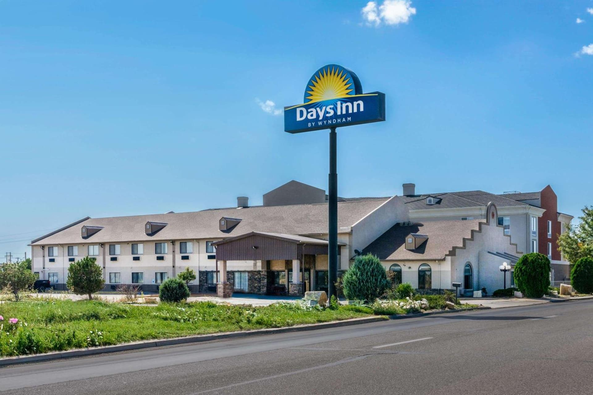 Days Inn by Wyndham Lamar featured exterior or lobby in Lamar, CO — similar hotel