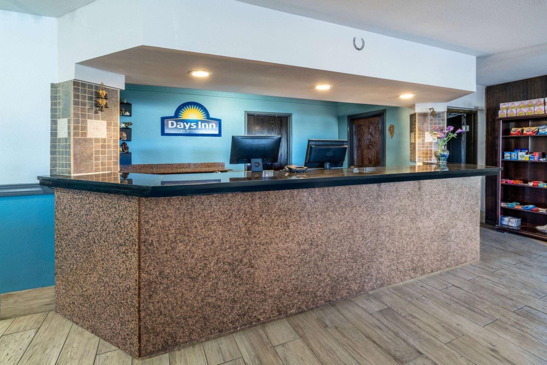 Days Inn by Wyndham Lamar property views in Lamar, CO — gallery photo 3