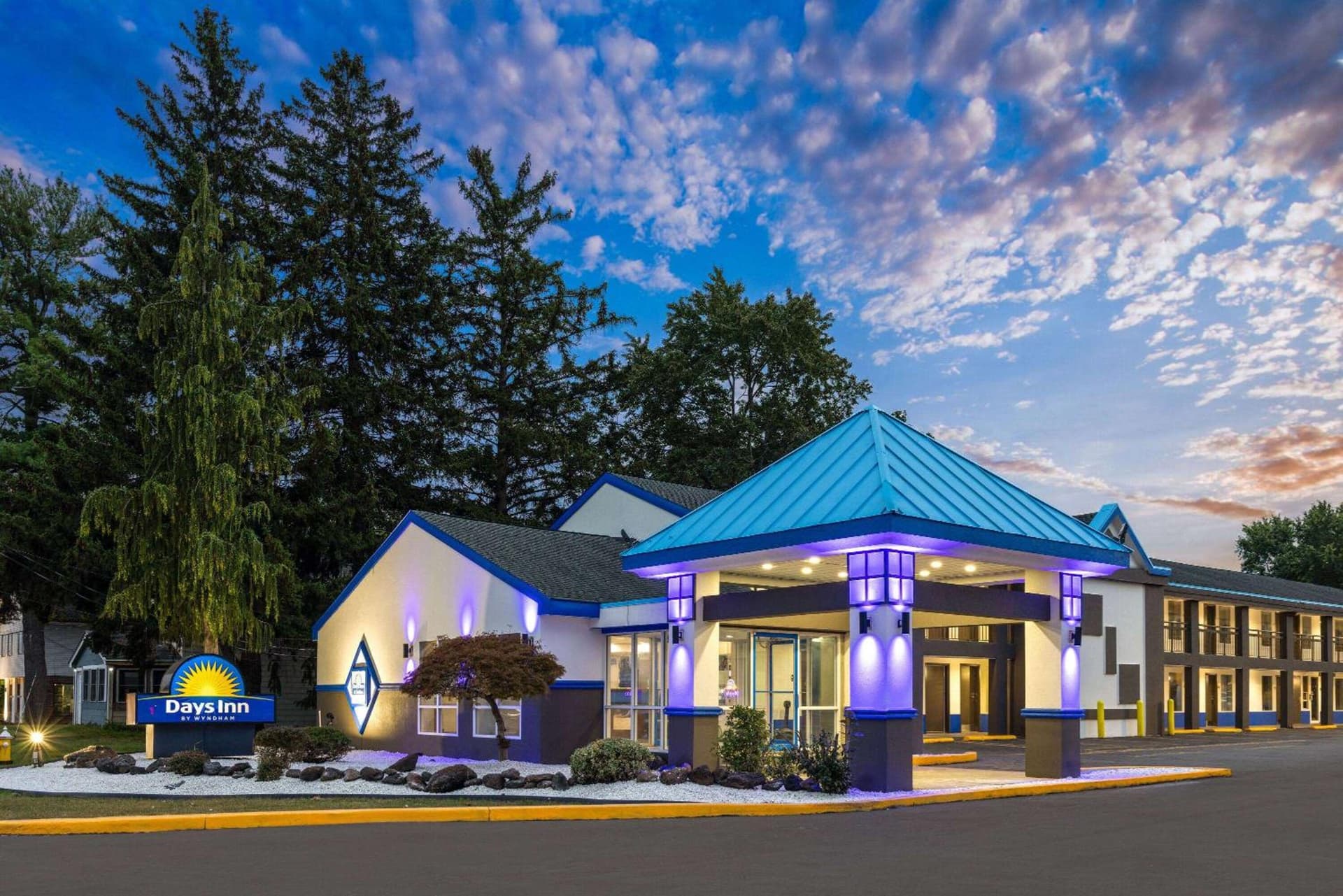 Days Inn & Suites by Wyndham Albany gallery photo in Albany, NY — image 59