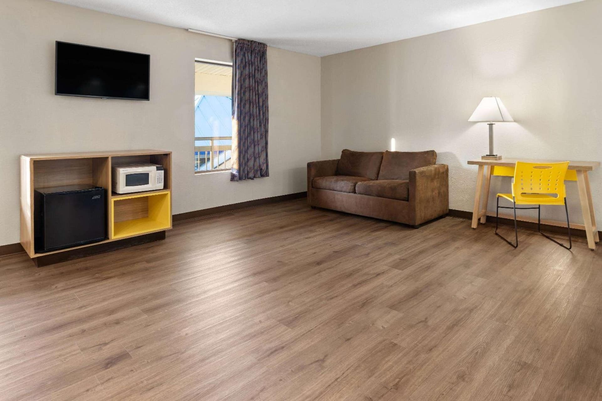 Days Inn & Suites by Wyndham Albany gallery photo in Albany, NY — image 43
