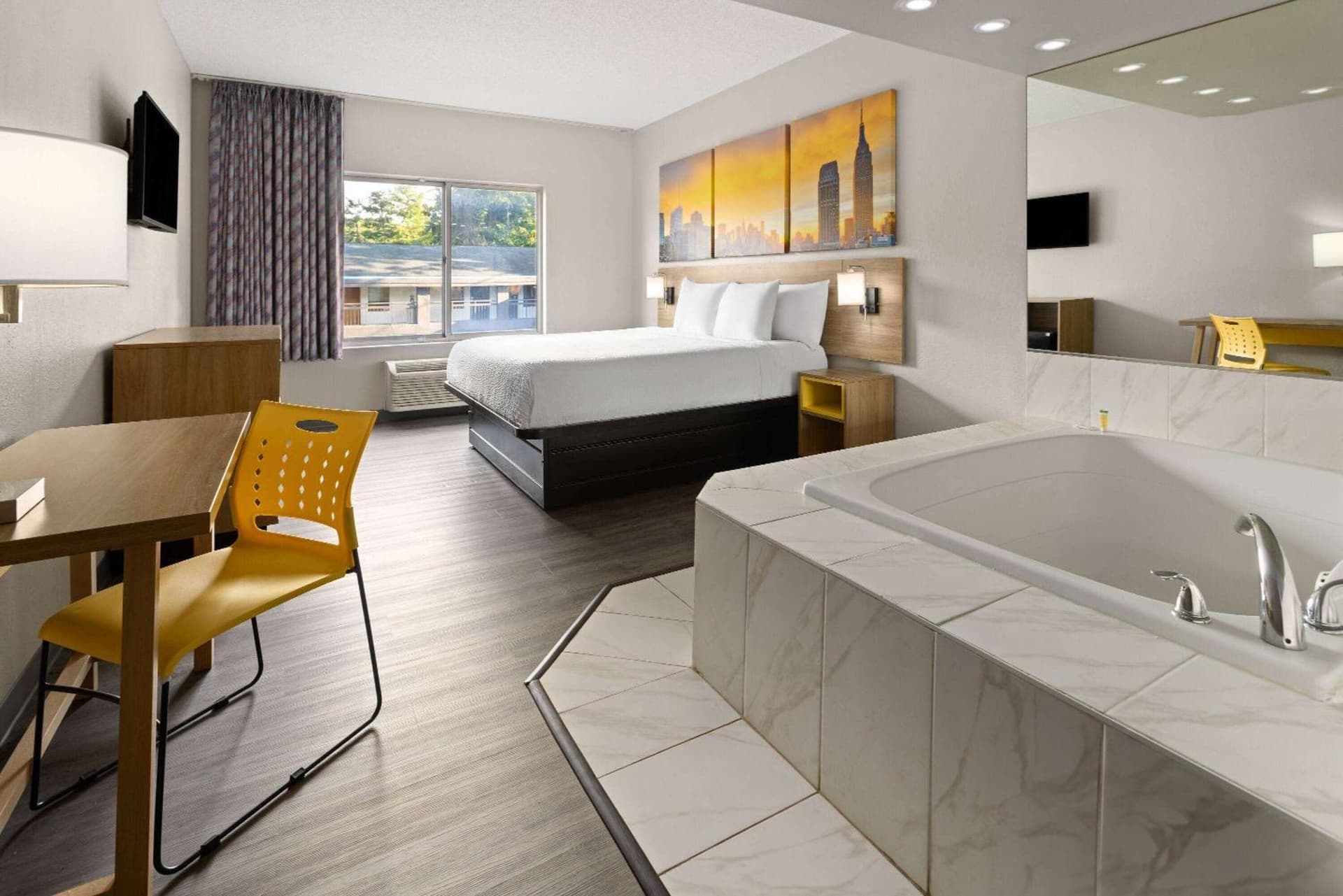 Days Inn & Suites by Wyndham Albany gallery photo in Albany, NY — image 21