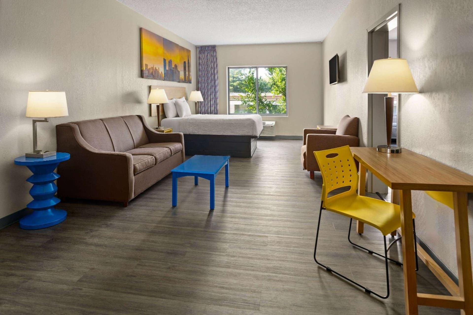 Days Inn & Suites by Wyndham Albany gallery photo in Albany, NY — image 52