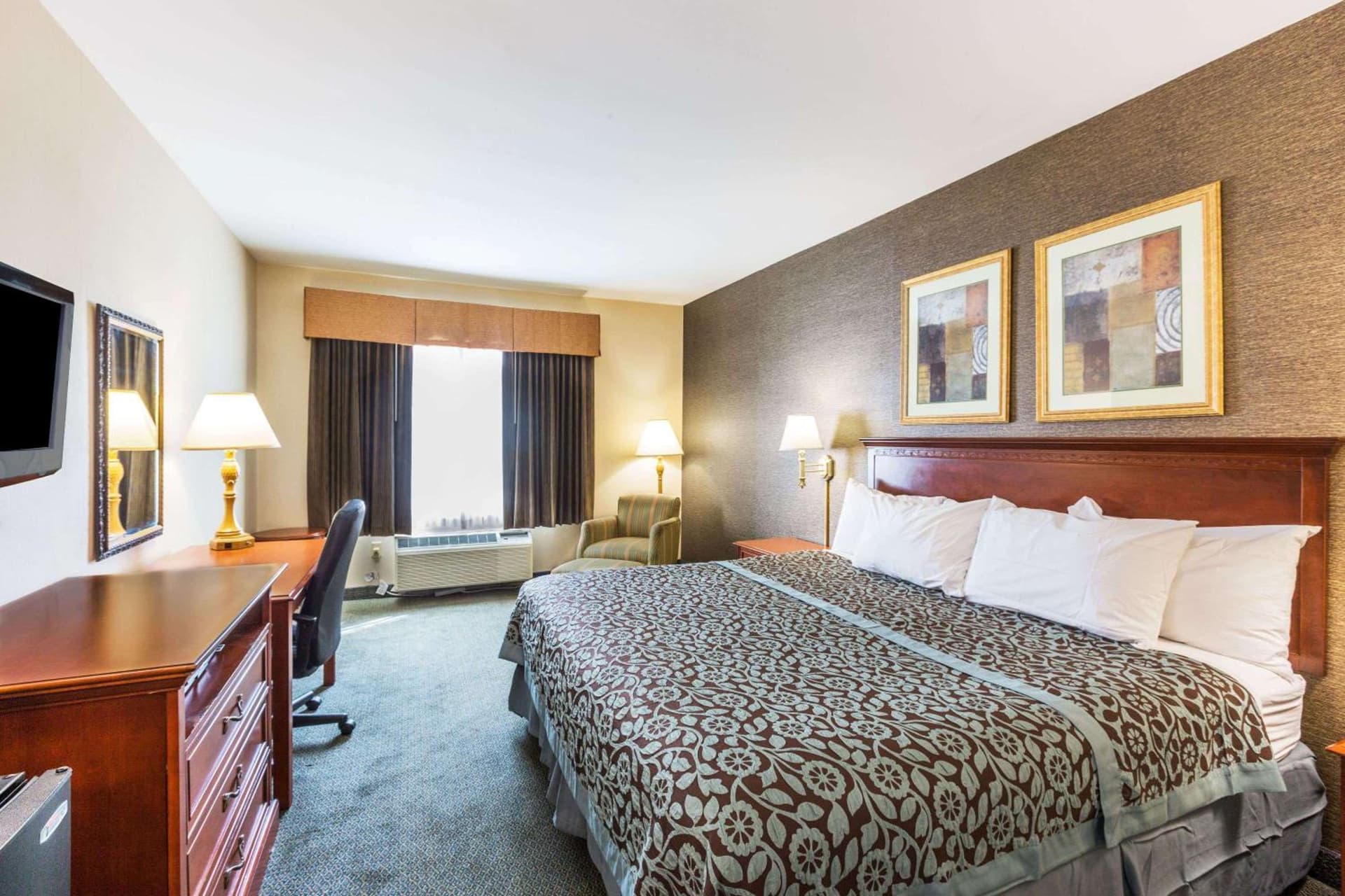 Days Inn by Wyndham Budd Lake gallery photo in Budd Lake, NJ — image 17