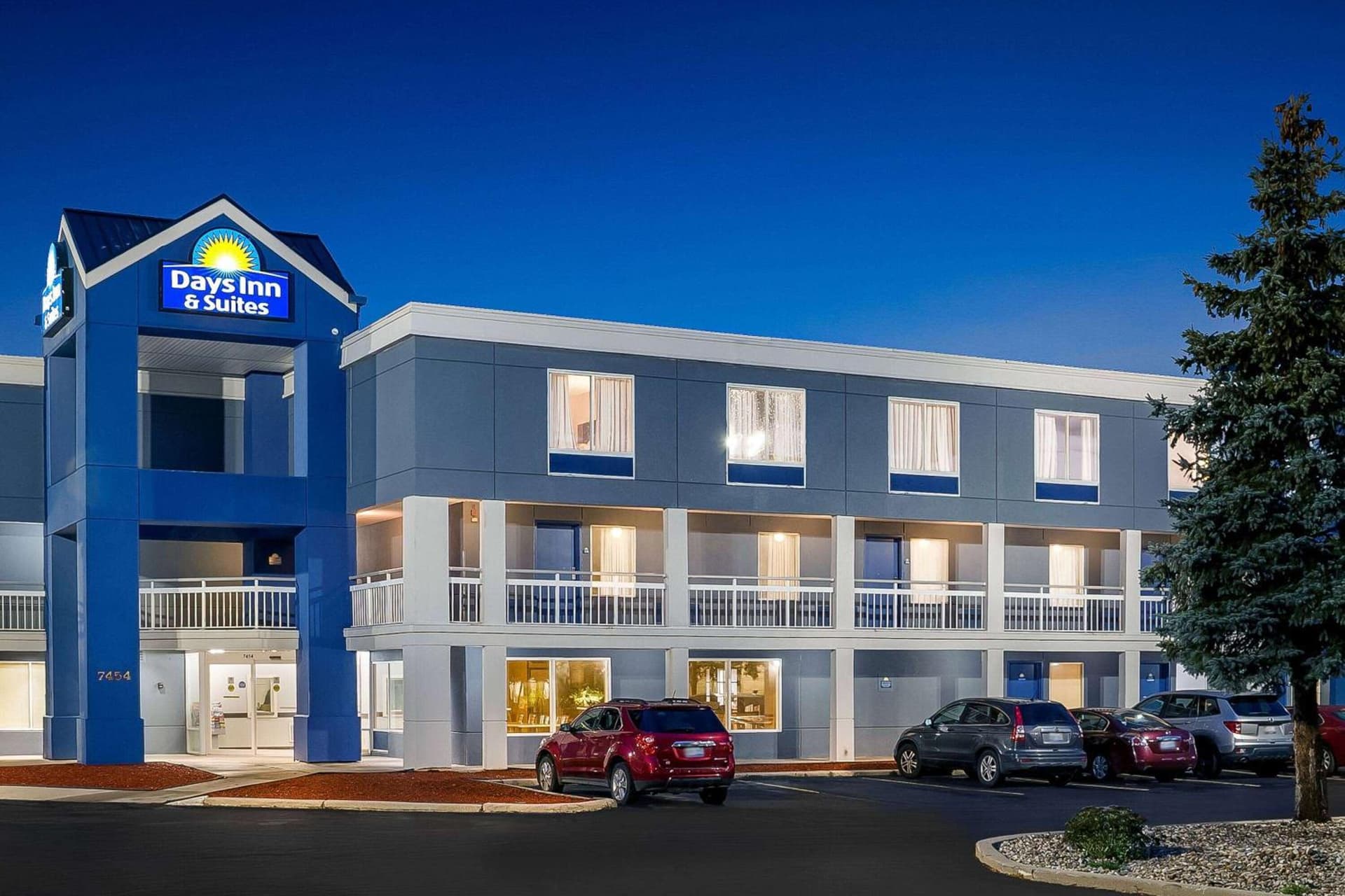 Days Inn & Suites by Wyndham Warren gallery photo in Warren, MI — image 33