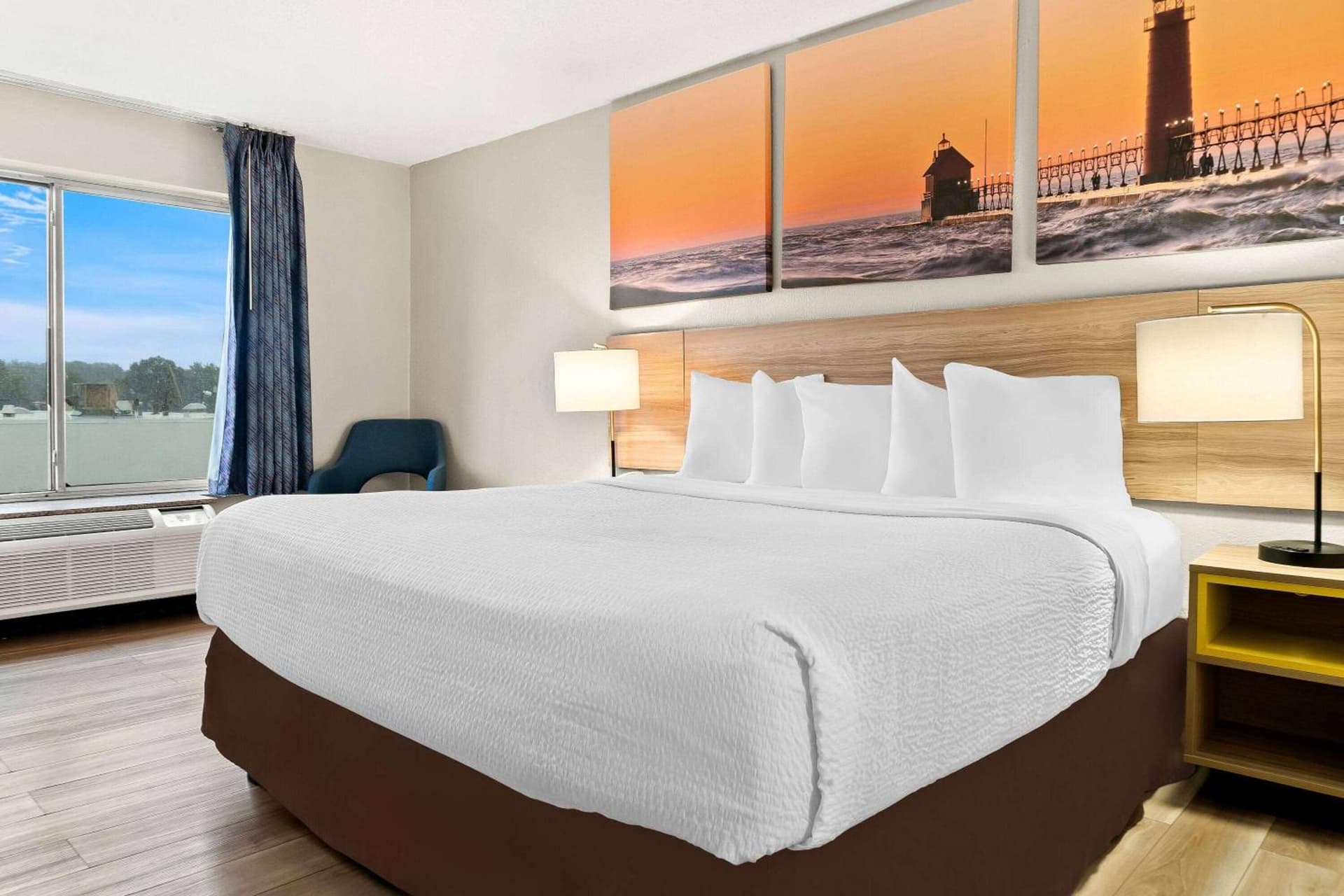 Days Inn & Suites by Wyndham Warren gallery photo in Warren, MI — image 13
