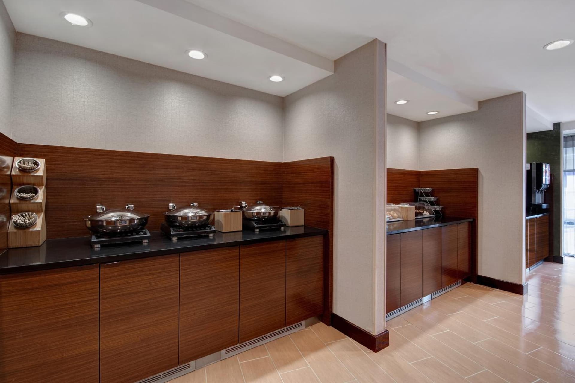 Fairfield Inn and Suites by Marriott Rochester West/Greece gallery photo in Rochester, NY — image 9