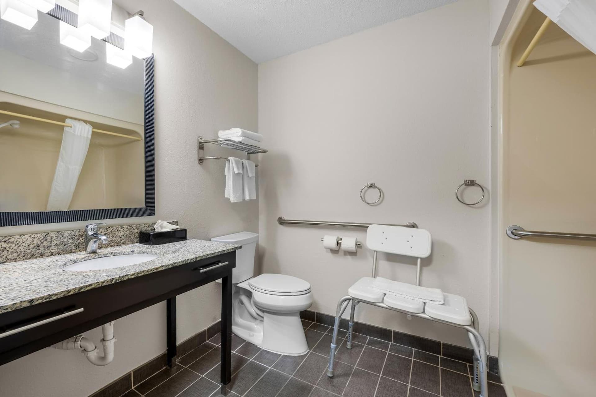 Sleep Inn Springfield West gallery photo in Springfield, IL — image 40