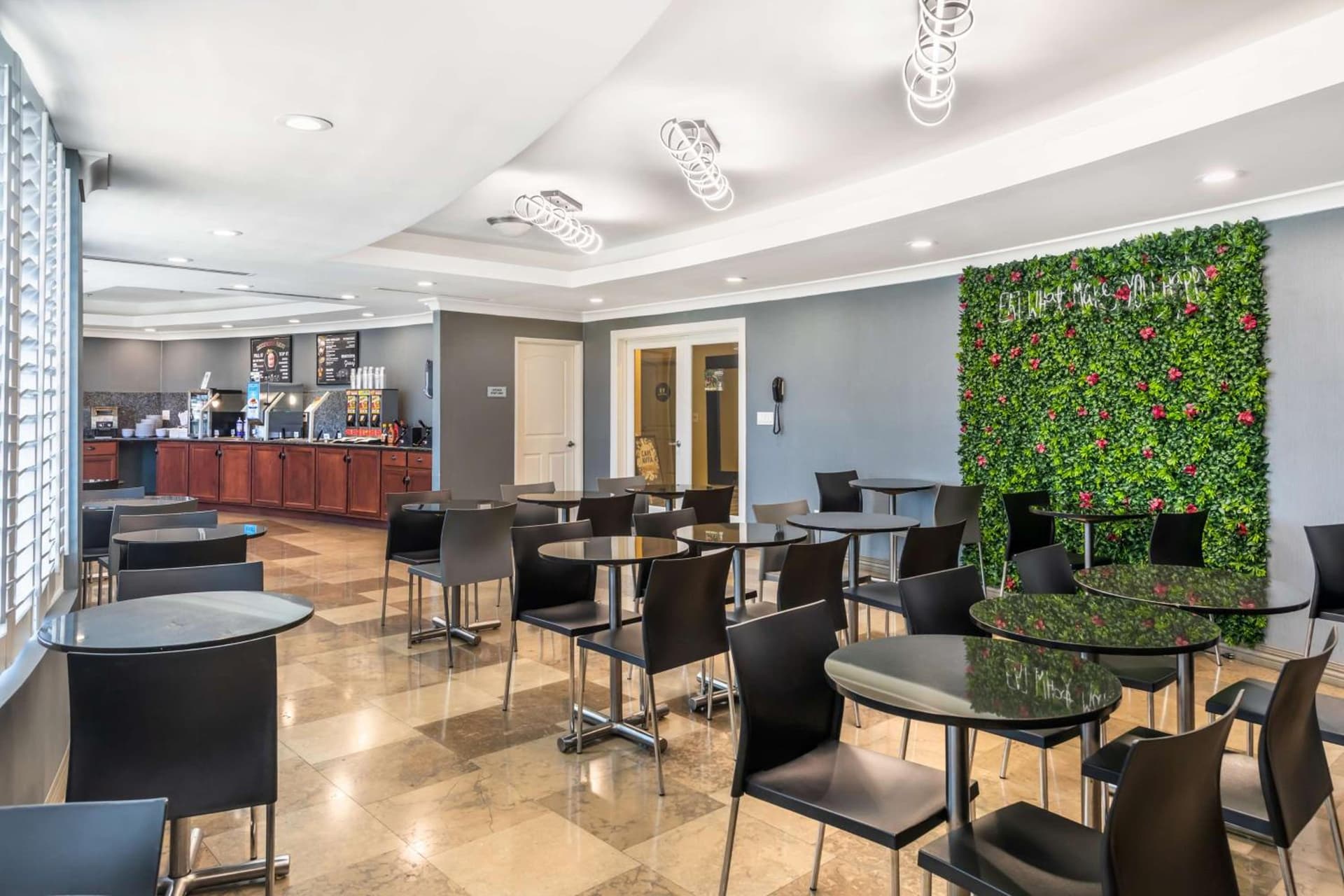 Best Western PLUS Avita Suites gallery photo in Torrance, CA — image 12