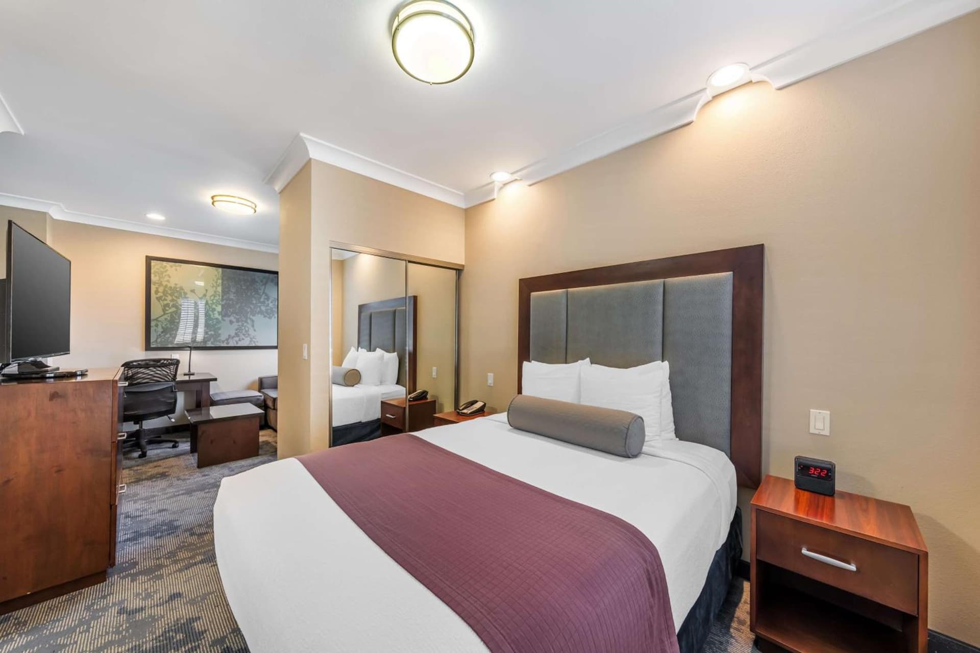 Best Western PLUS Avita Suites gallery photo in Torrance, CA — image 43