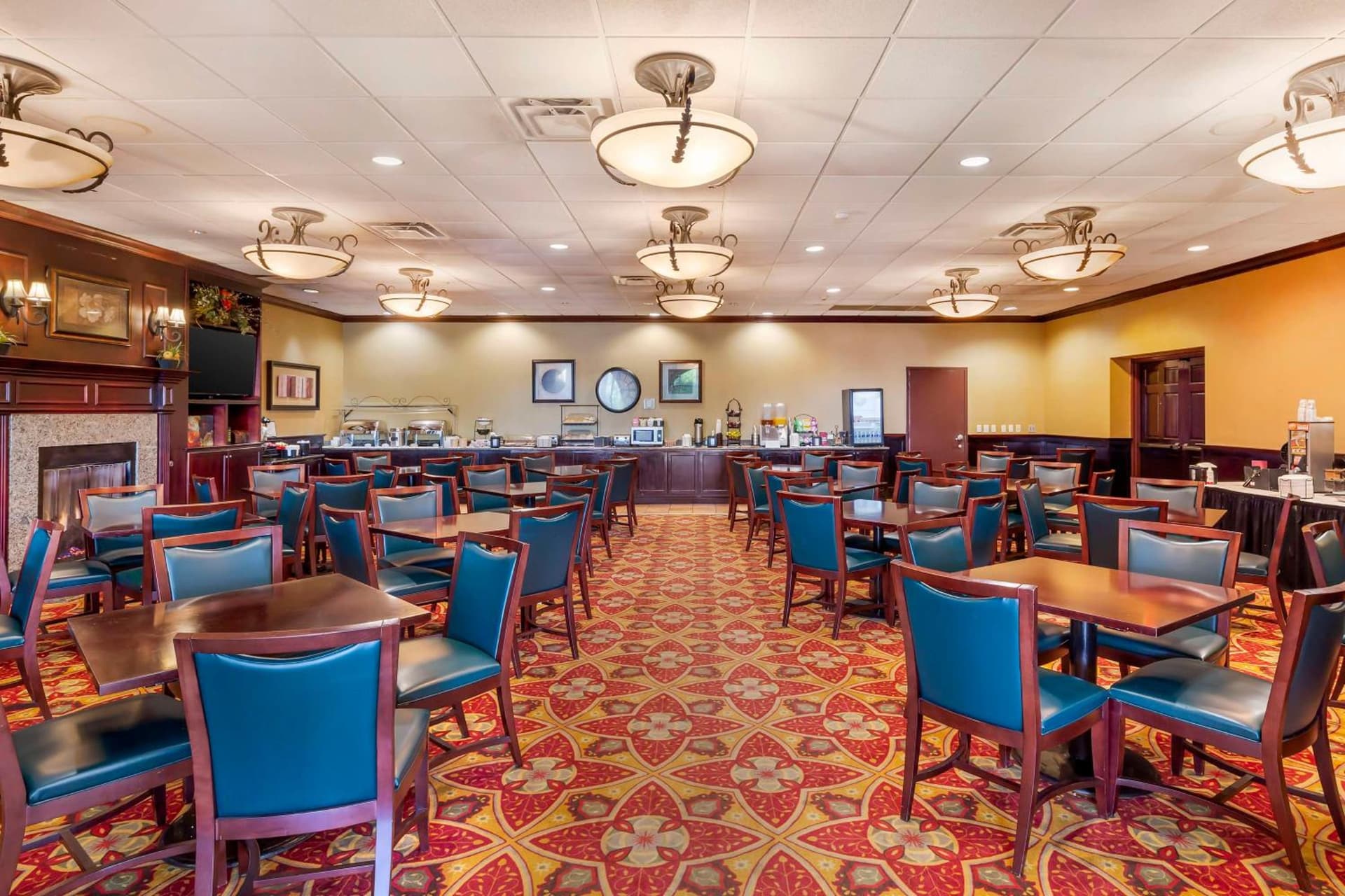 Best Western Plus Burlington gallery photo in Burlington, NC — image 17