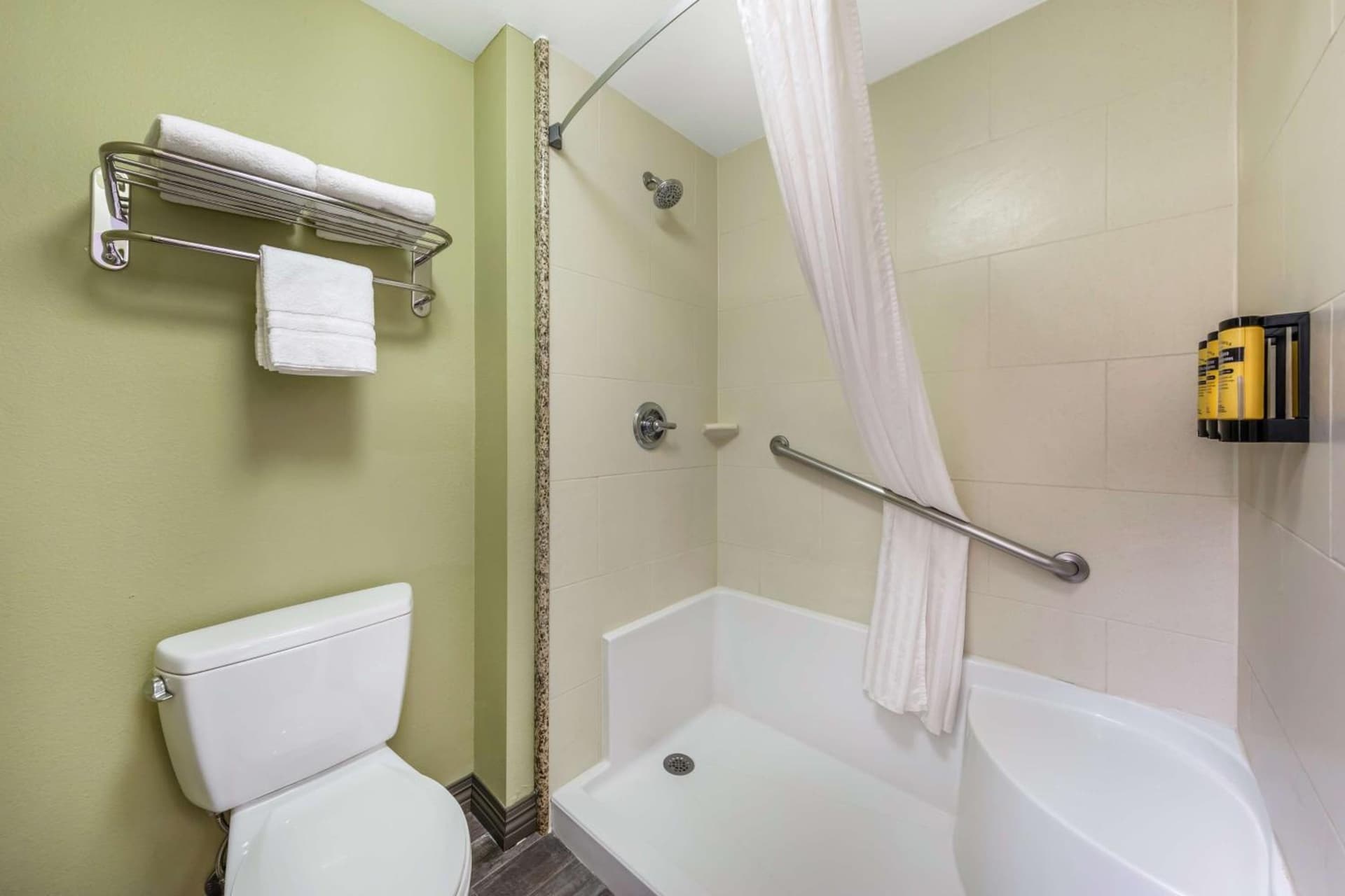 Best Western PLUS Avita Suites gallery photo in Torrance, CA — image 53