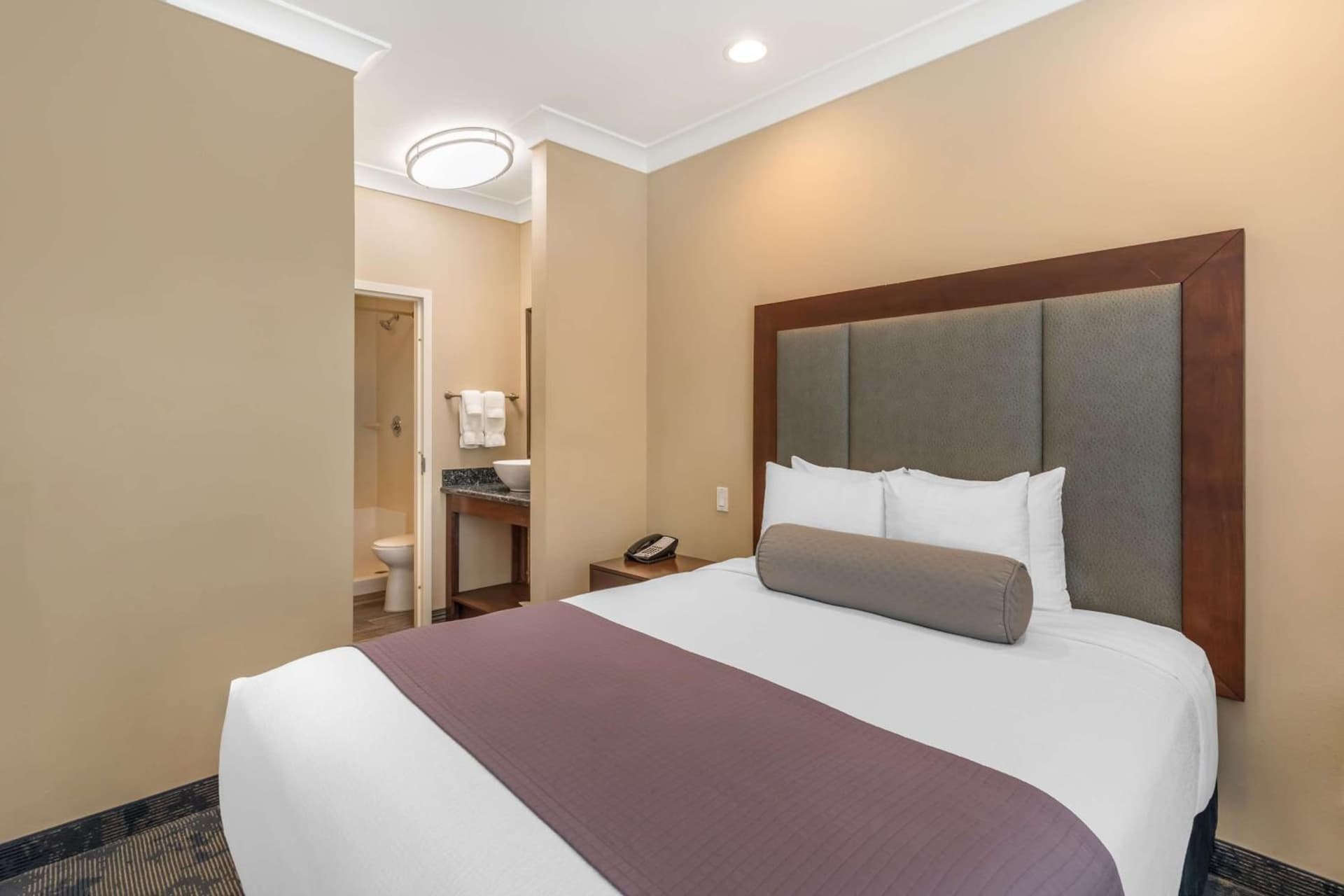 Best Western PLUS Avita Suites gallery photo in Torrance, CA — image 38