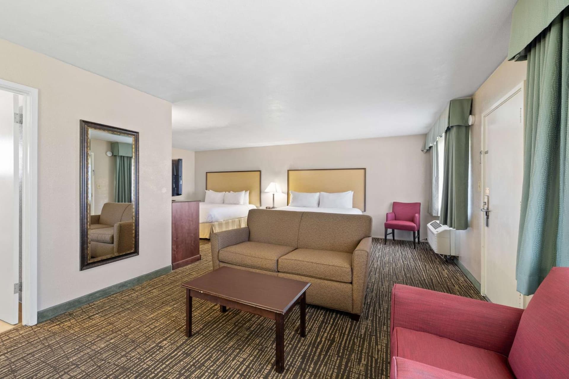 Best Western Petaluma Inn gallery photo in Petaluma, CA — image 58