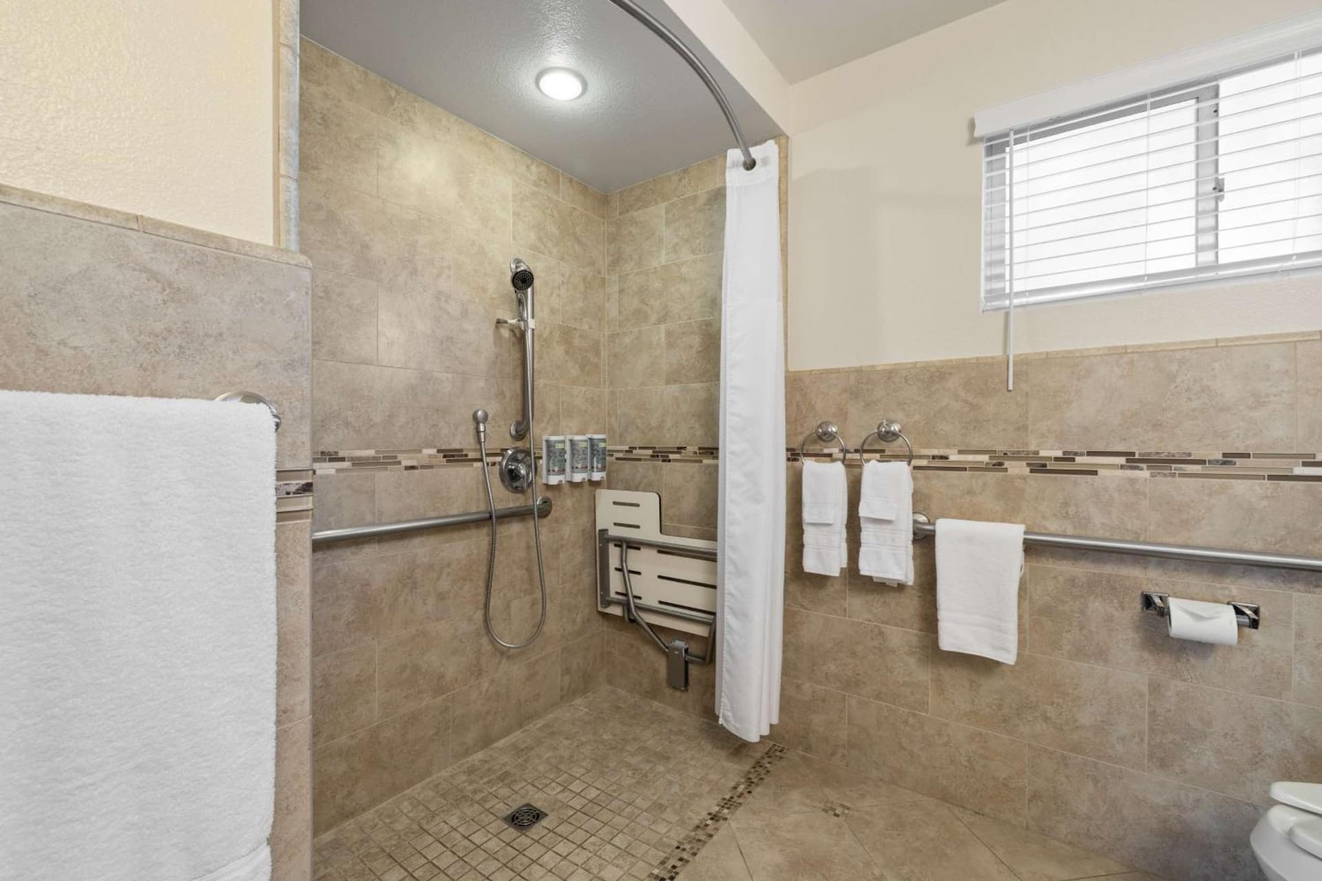 Best Western Petaluma Inn gallery photo in Petaluma, CA — image 25