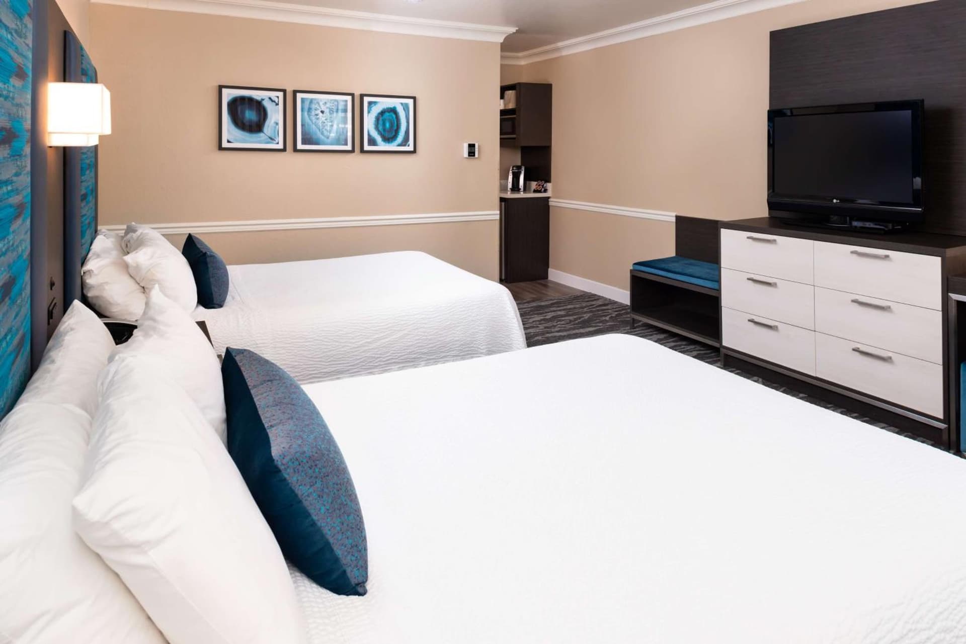 Best Western Plus Novato Oaks Inn gallery photo in Novato, CA — image 34