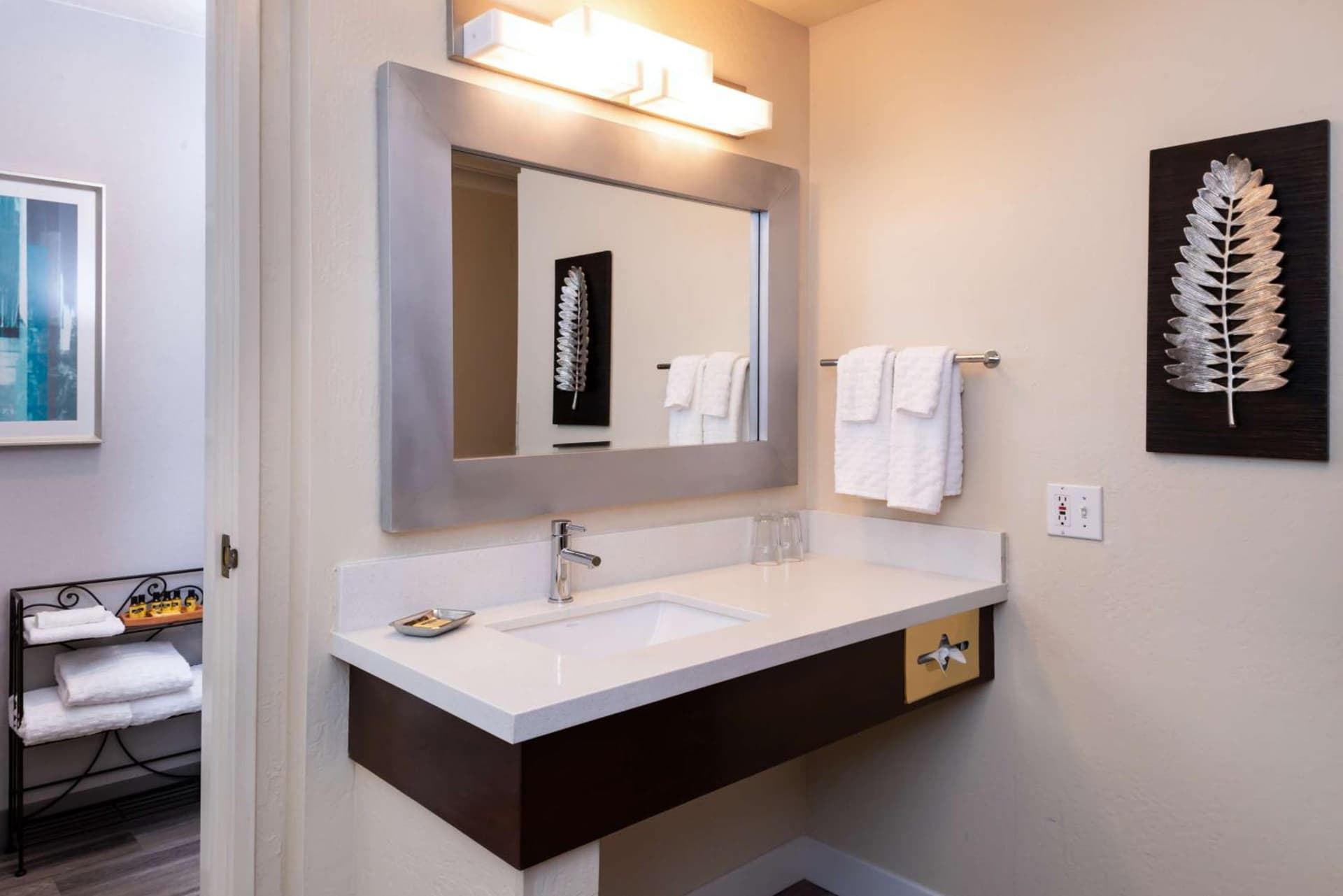 Best Western Plus Novato Oaks Inn gallery photo in Novato, CA — image 39