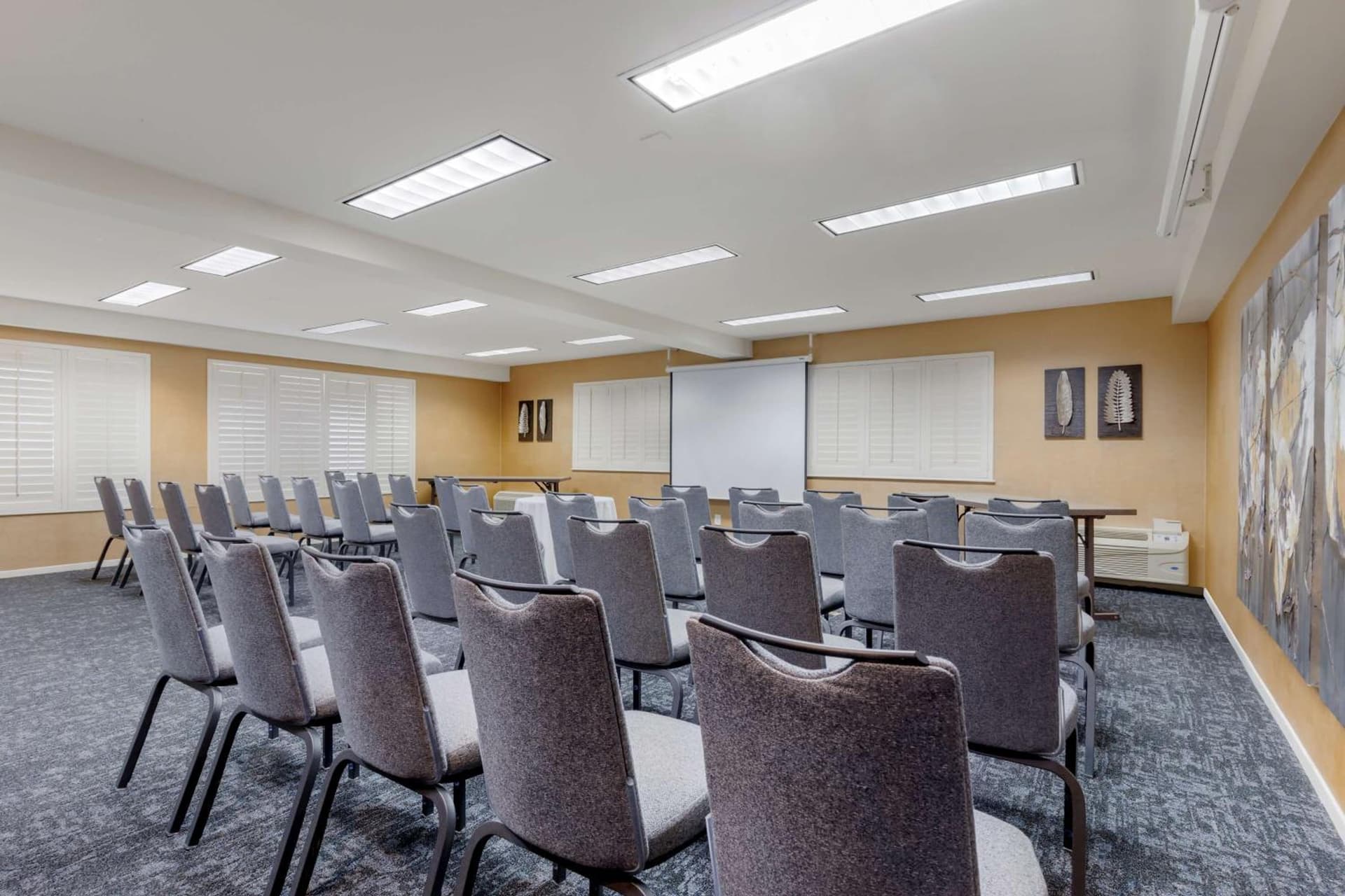 Best Western Plus Novato Oaks Inn gallery photo in Novato, CA — image 32