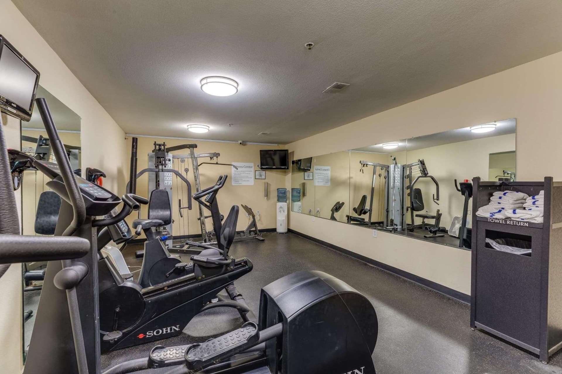 Best Western Lakewinds gallery photo in Ludington, MI — image 45