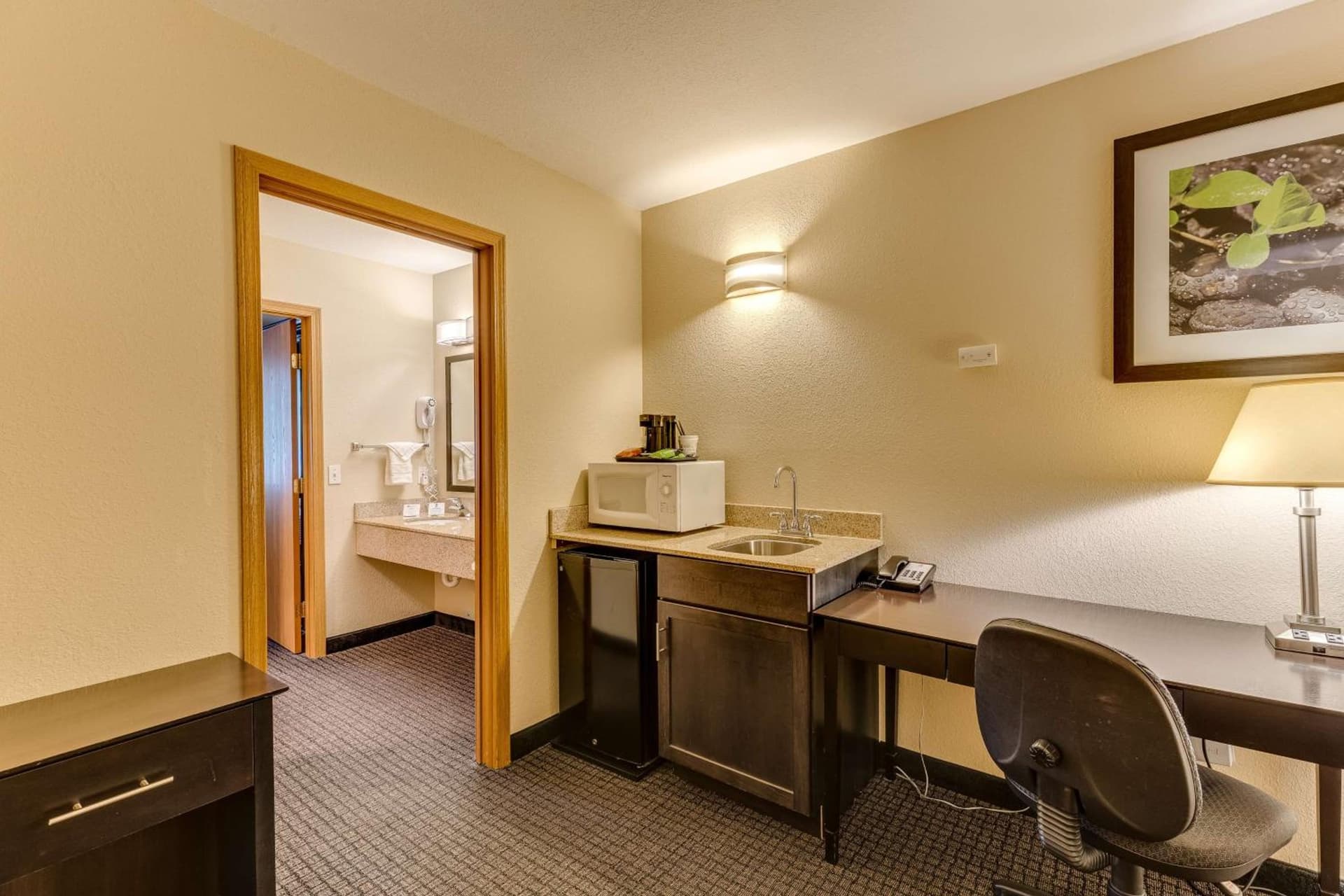 Best Western Lakewinds gallery photo in Ludington, MI — image 10