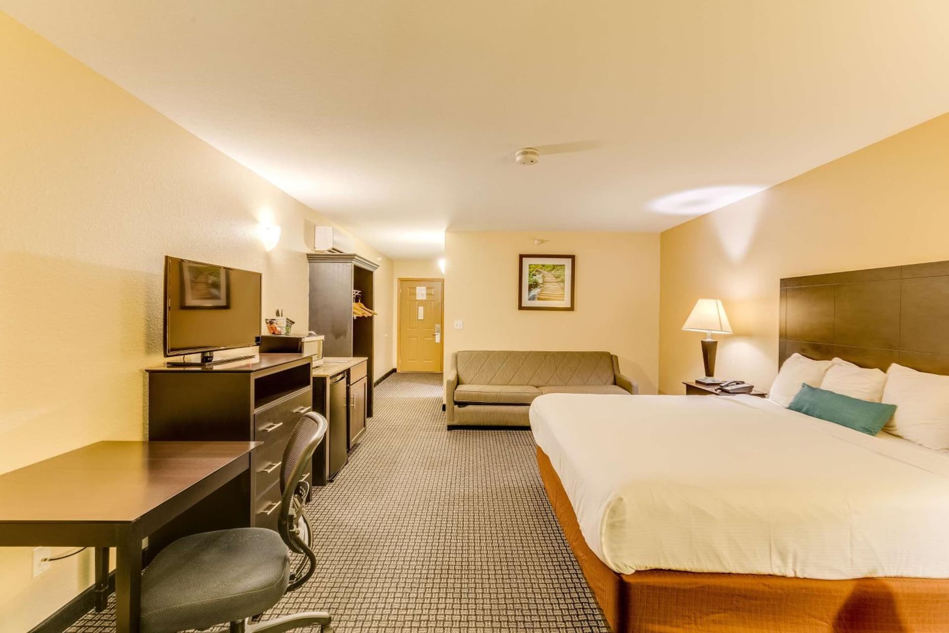 Best Western Lakewinds gallery photo in Ludington, MI — image 31