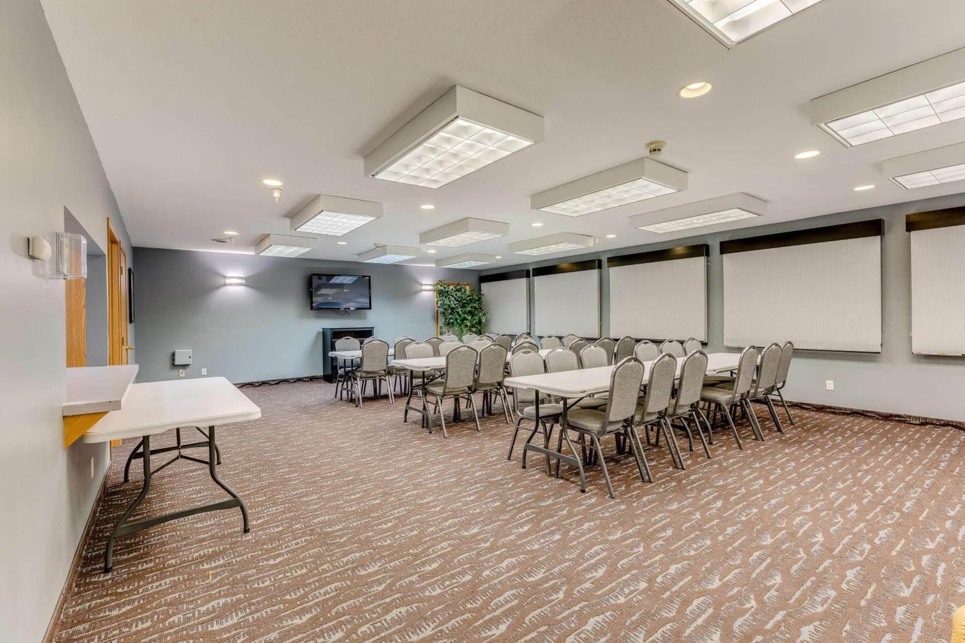 Best Western Lakewinds gallery photo in Ludington, MI — image 58