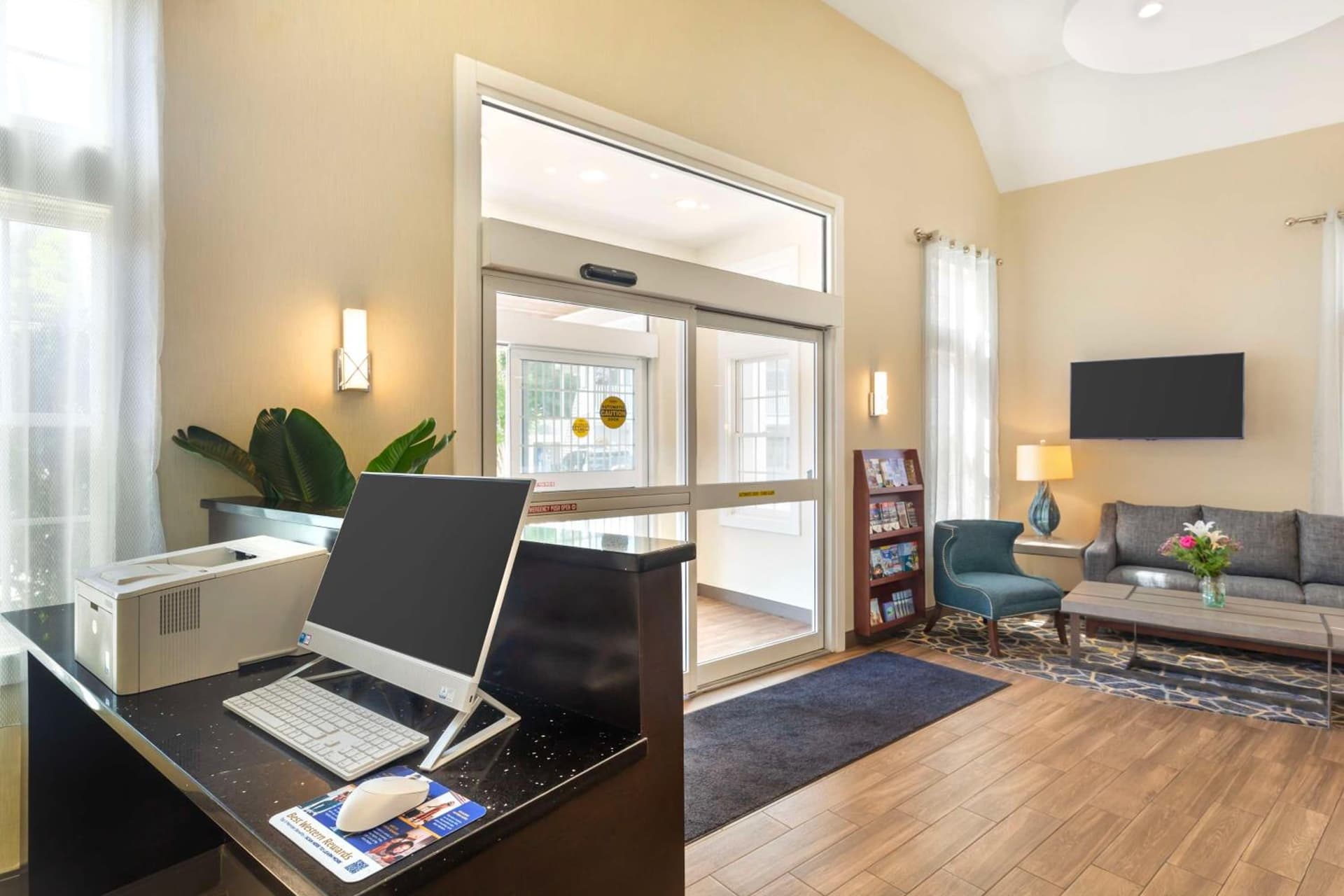 Best Western Plus Cold Spring gallery photo in Plymouth, MA — image 5