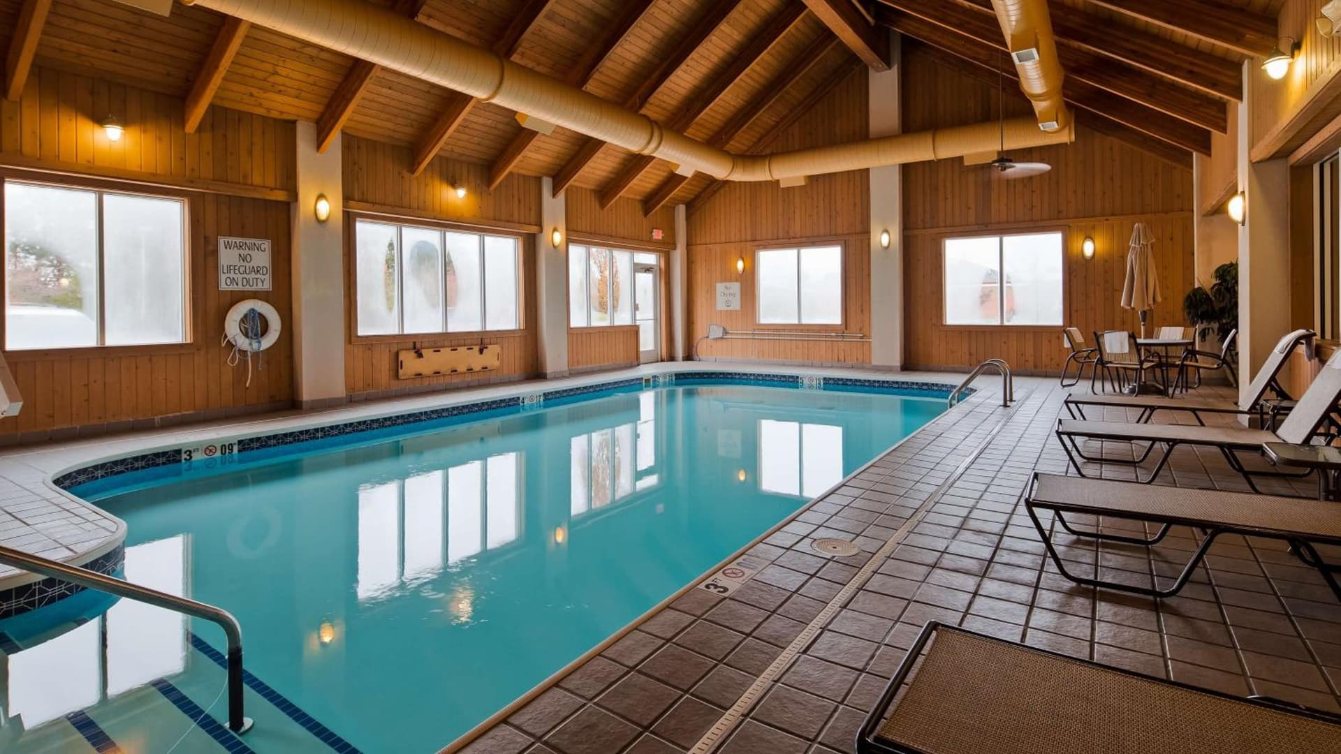 Best Western Columbus Airport interior in Columbus, OH — gallery photo 2